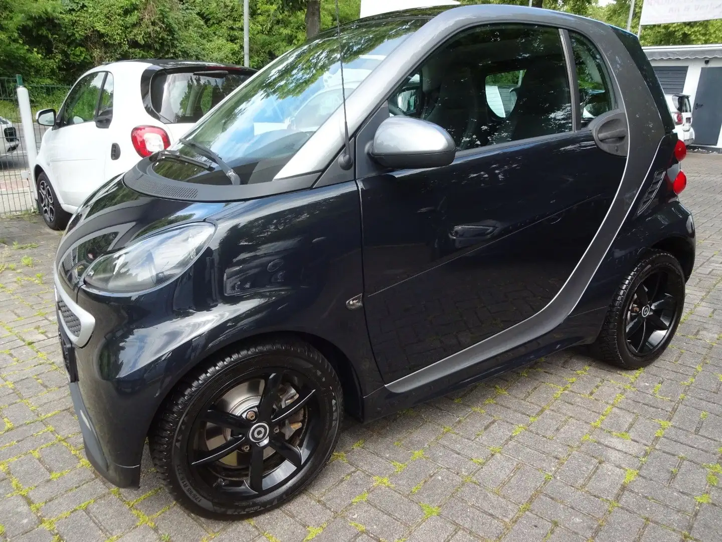 smart forTwo coupe, Leder,Servo,SHZ ,Allwetter,LED,Pan Schwarz - 2
