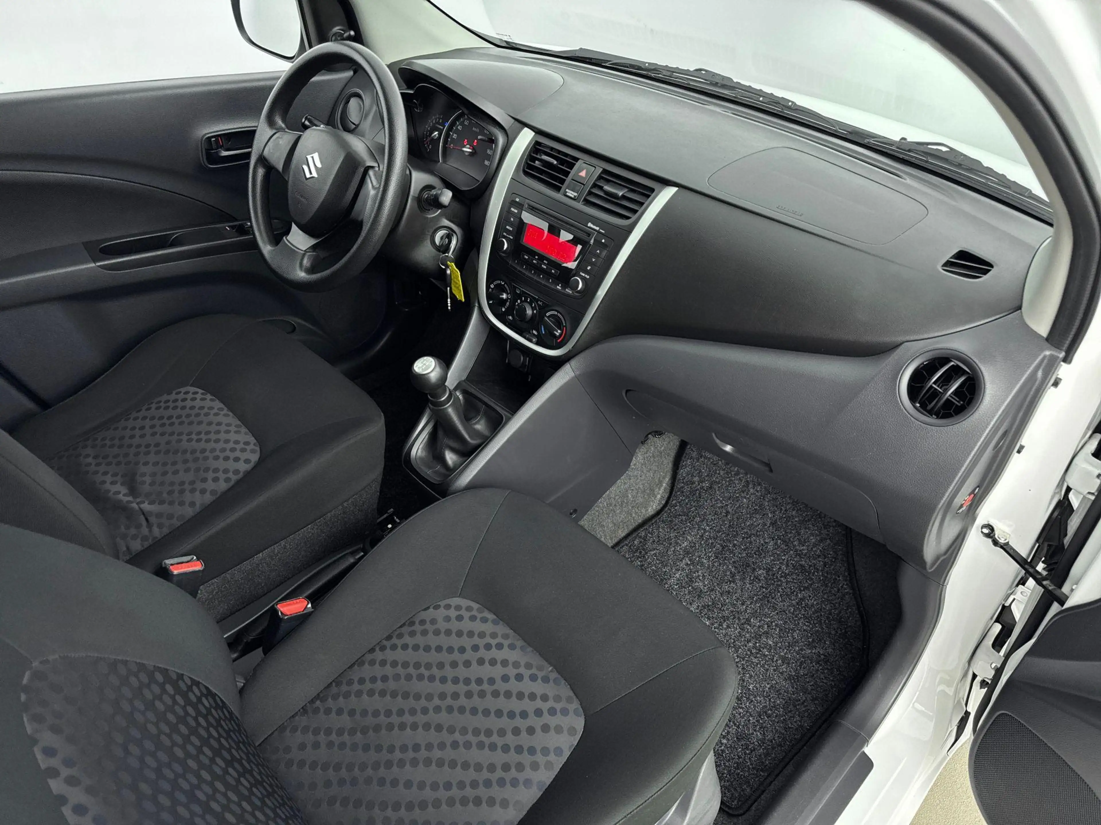 Suzuki Celerio 1.0 Comfort | Airco | All Season | Bluetooth | El. — photo 11