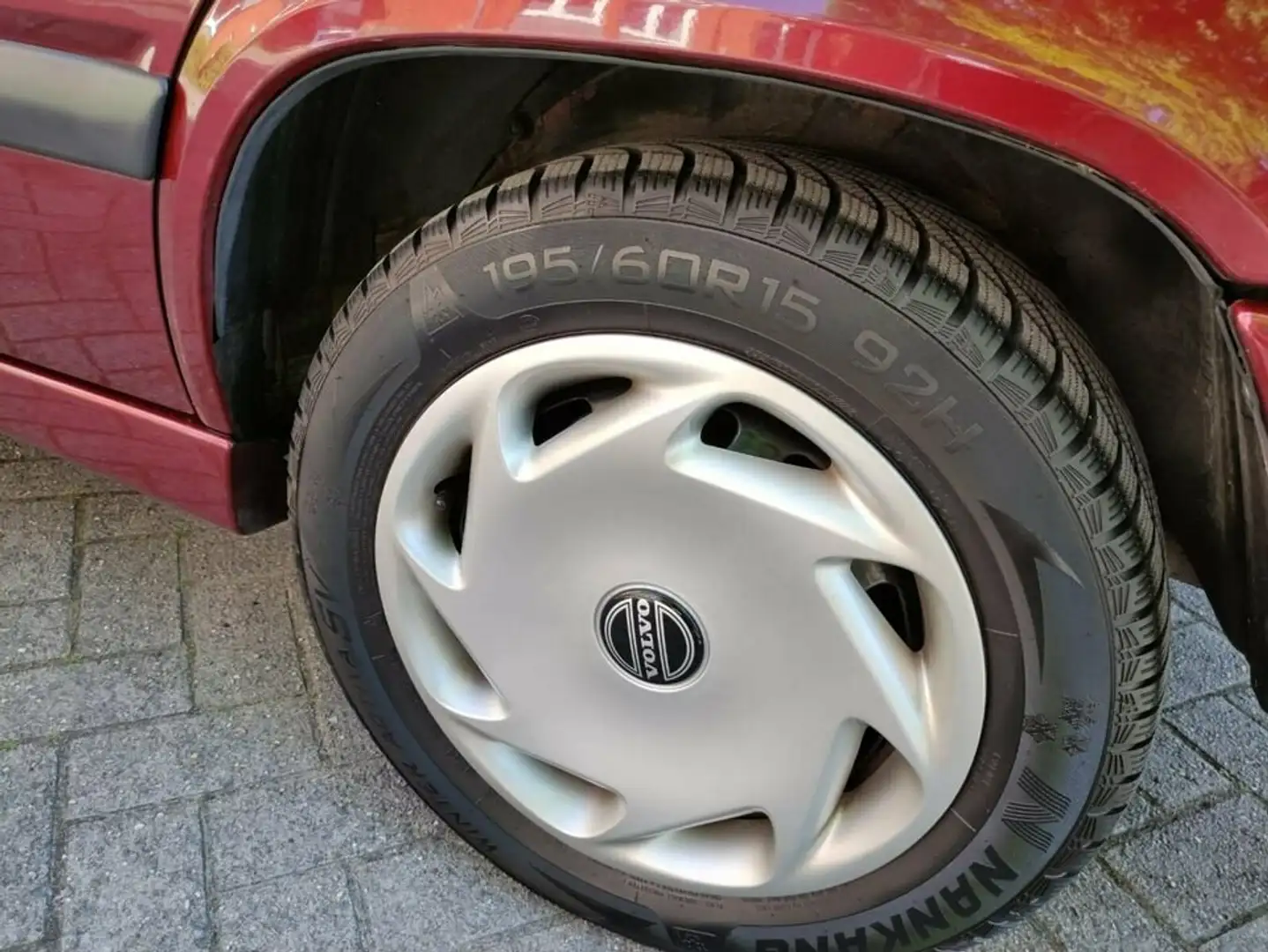 Volvo 850 Rot - 2