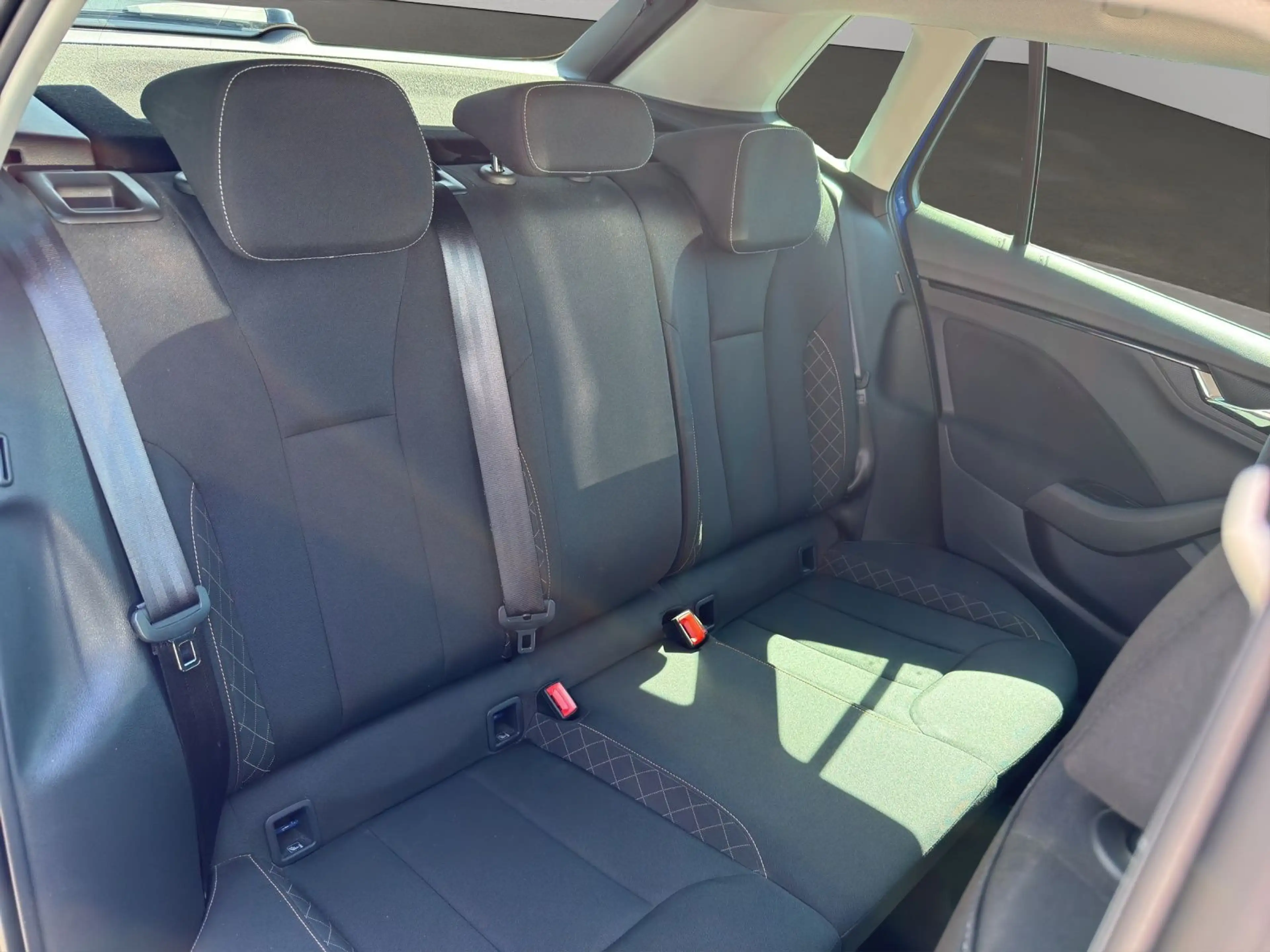 Skoda Kamiq 1.0 TSI DSG Ambition LED+SITZHZG+TEMPOMAT — photo 15