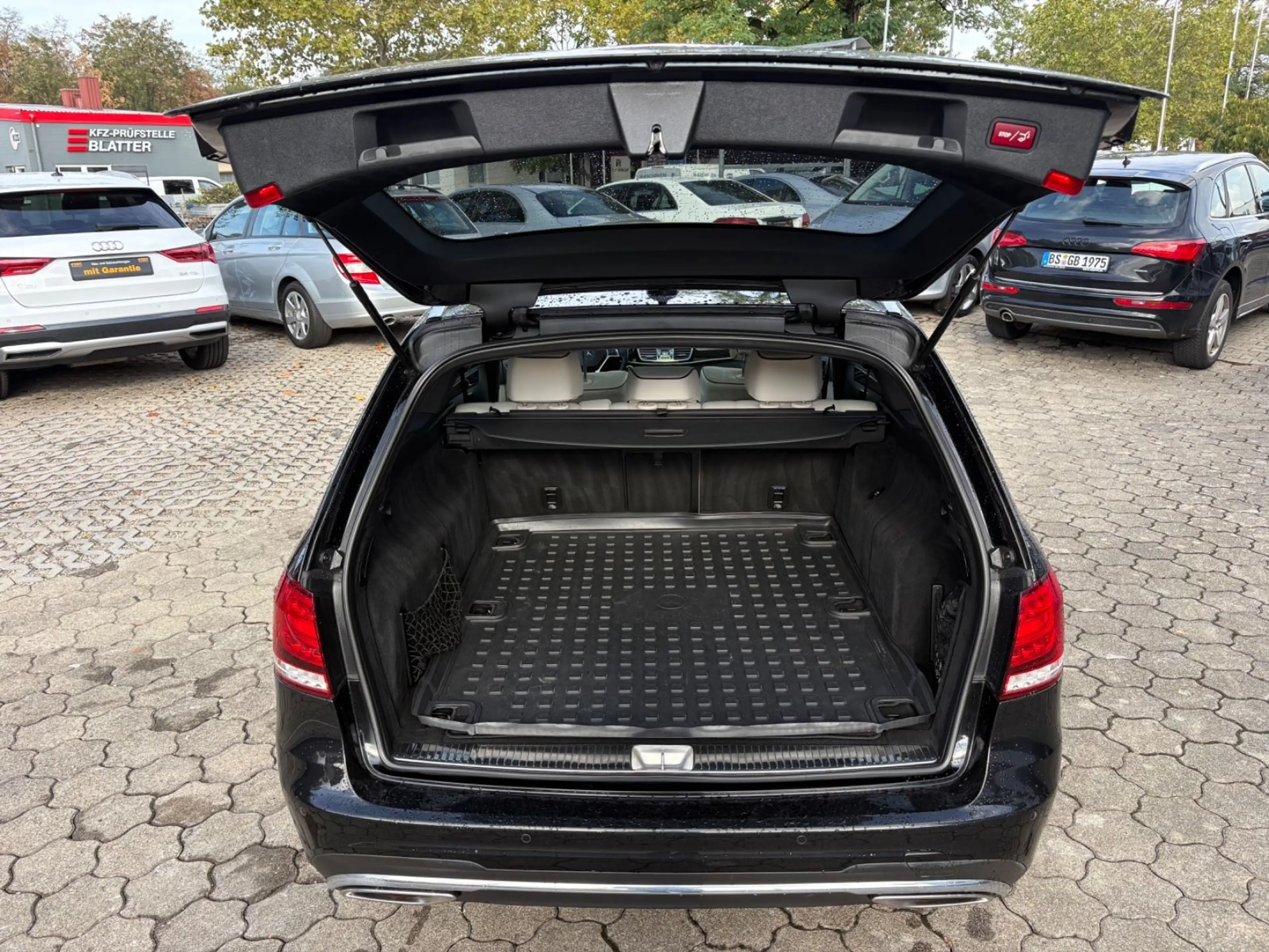 Mercedes-Benz E 250 E250 CDI 4Matic*AMG PAKET*360*ACC*VOLL+VOLL* — photo 12