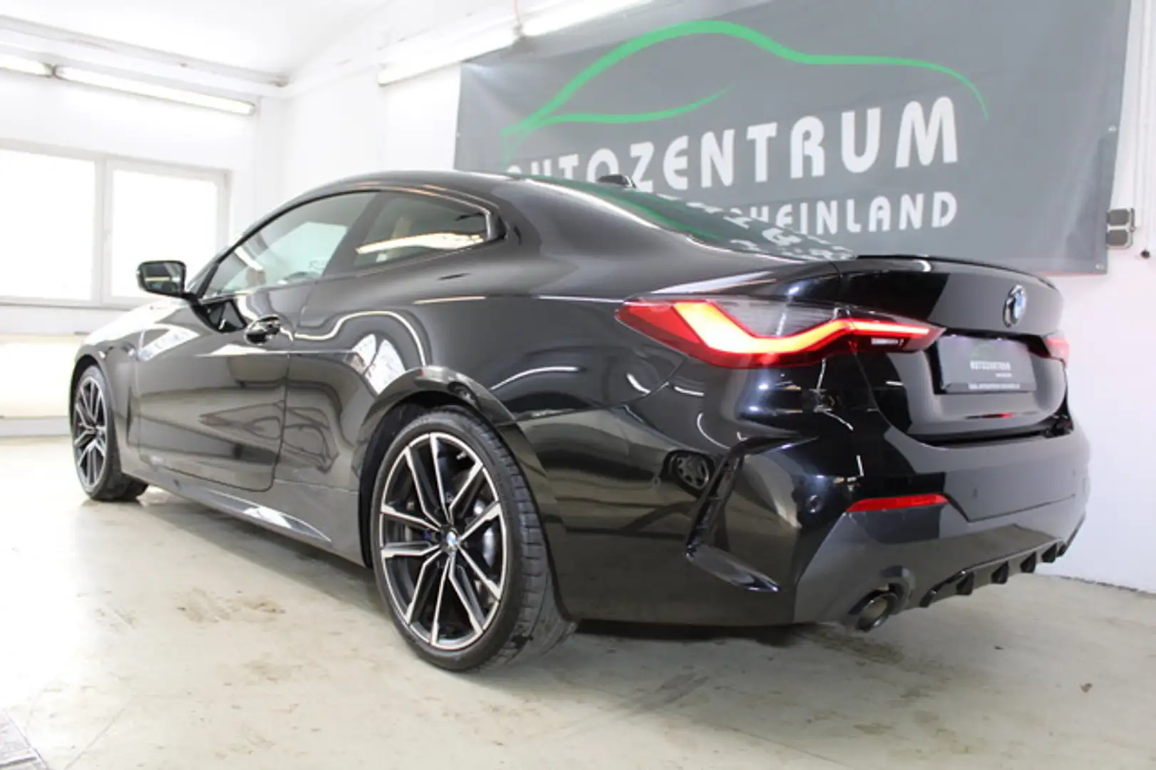 BMW 420 i M Sport Coupe Widescreen/Virtual/H&K/LED Nero - 2
