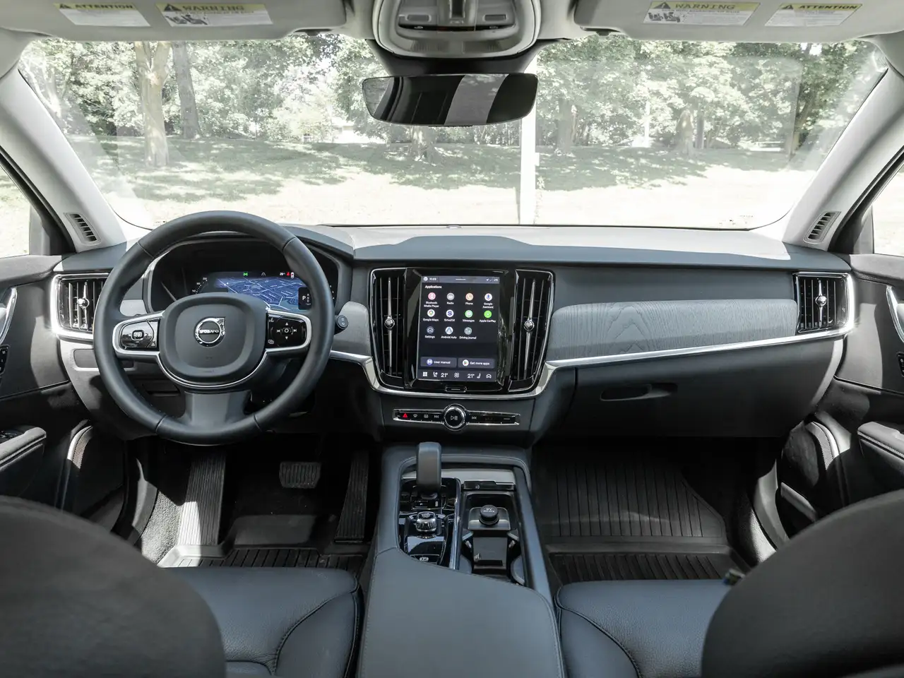 Volvo V90 Cross Country снимка Volvo V90 Cross Country