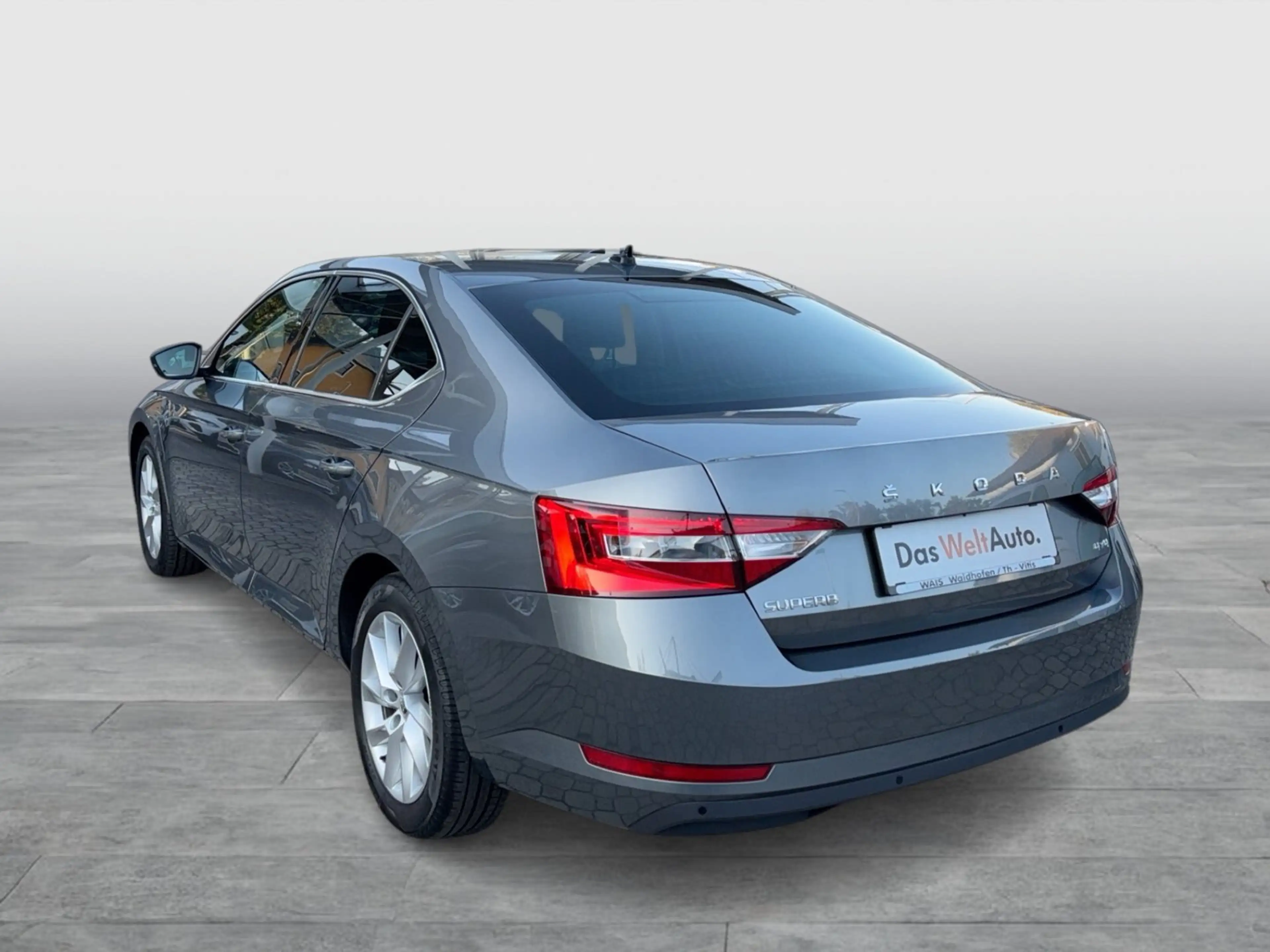 Skoda Superb 4x4 Ambition TDI DSG — photo 3
