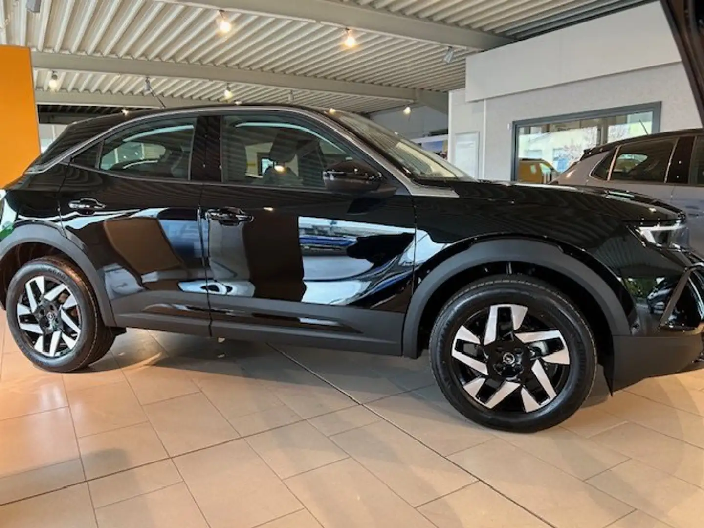 Opel Mokka Elegance Schwarz - 2