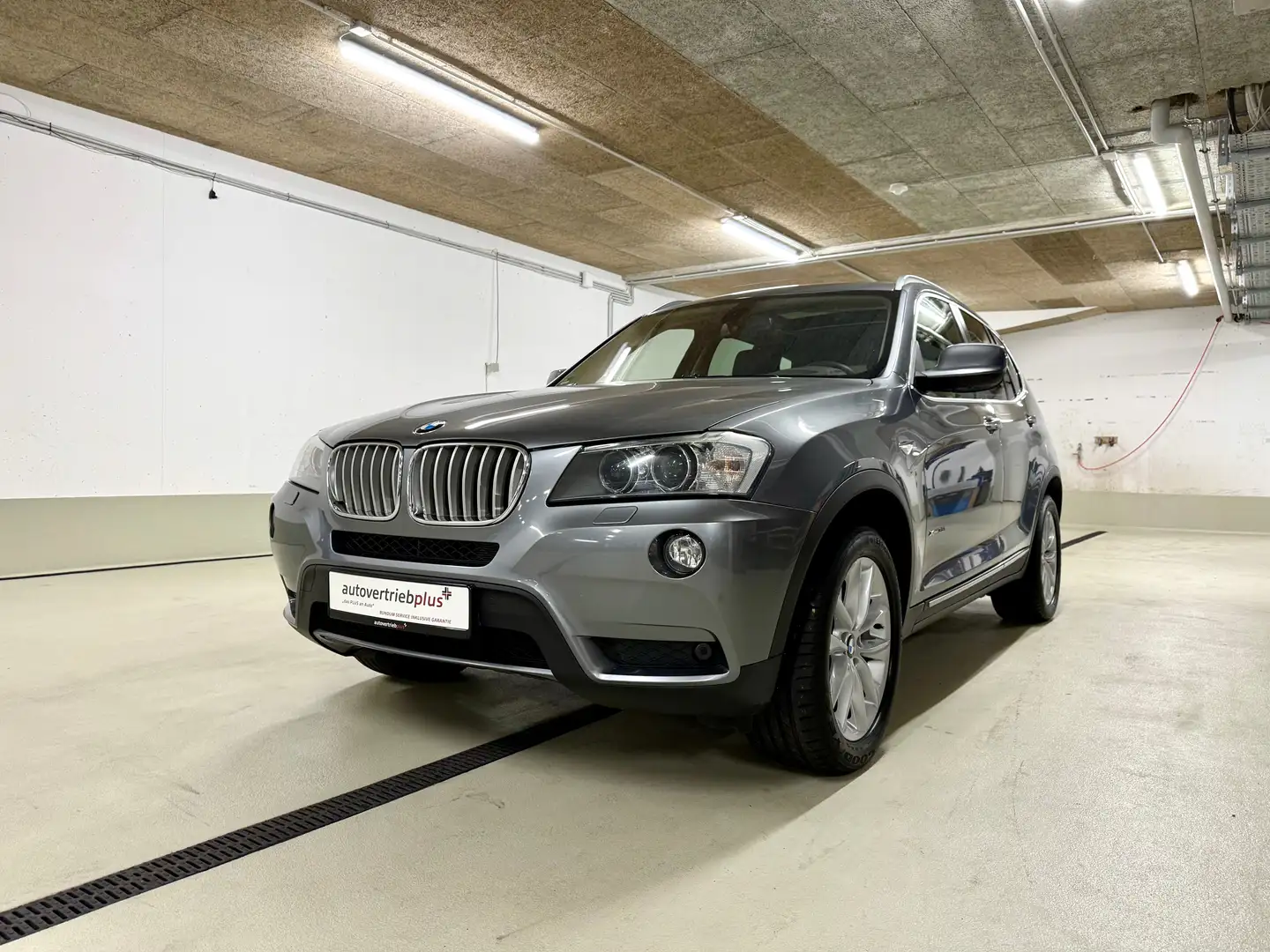 BMW X3 xDrive 35 i "NAVI PRO/LEDER/PANO/XENON" Grau - 1