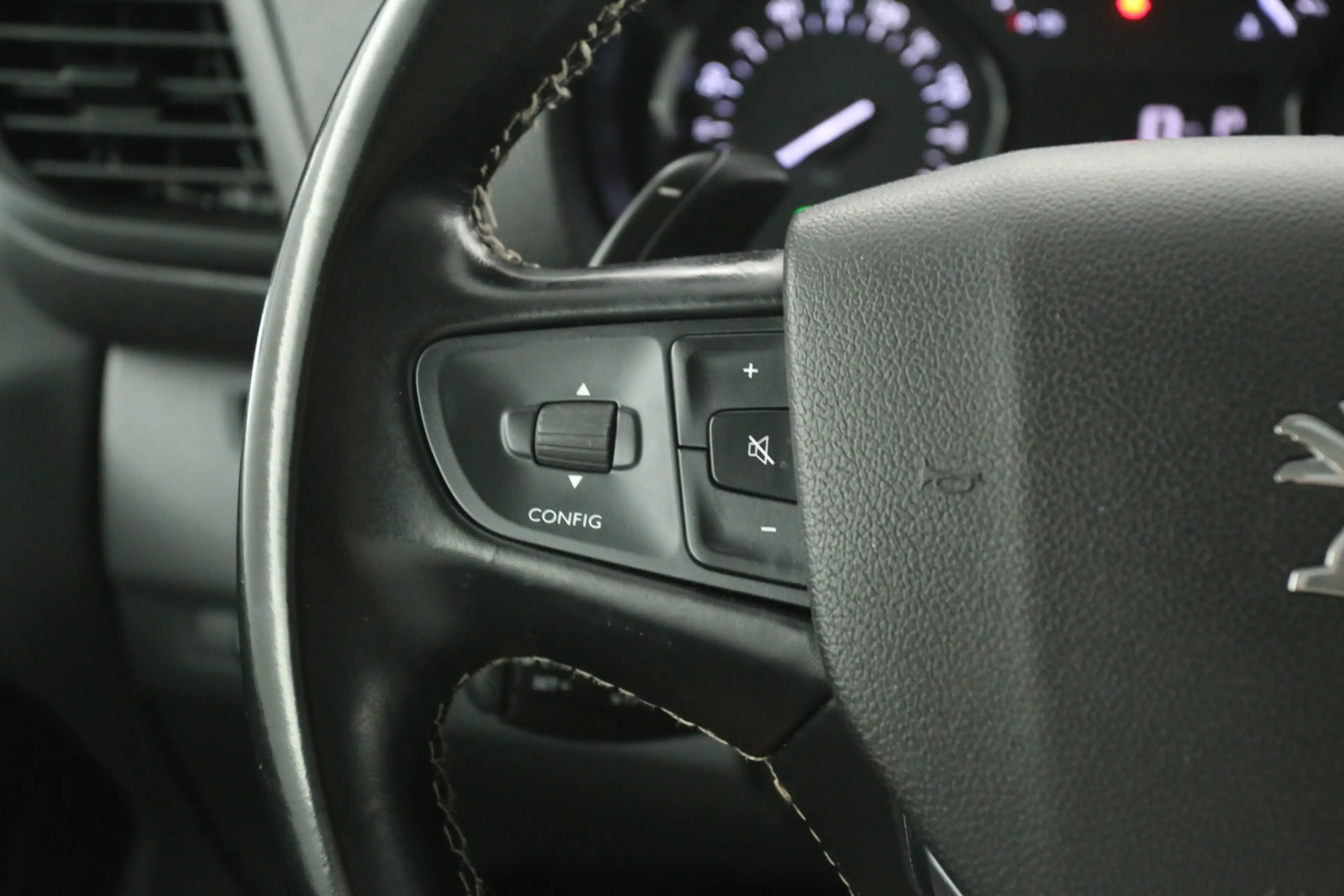 Peugeot Expert 2.0 BlueHDI L2H1 | Automaat | Airco | Cruise | Cam — photo 14