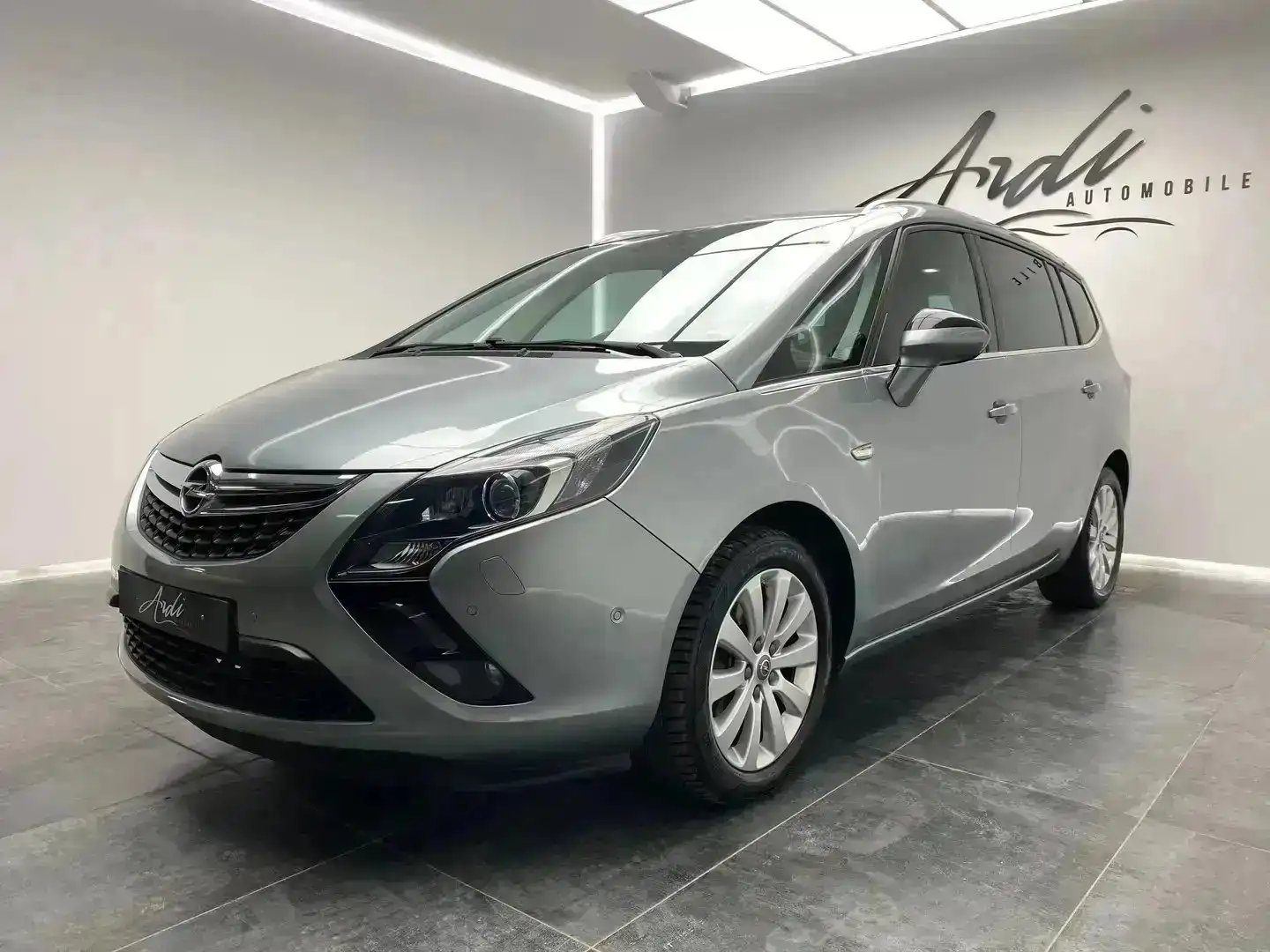 Opel Zafira Tourer 2.0 CDTi *GARANTIE 12 MOIS*1er PROPRIO*CAMERA*GPS* Gris - 1