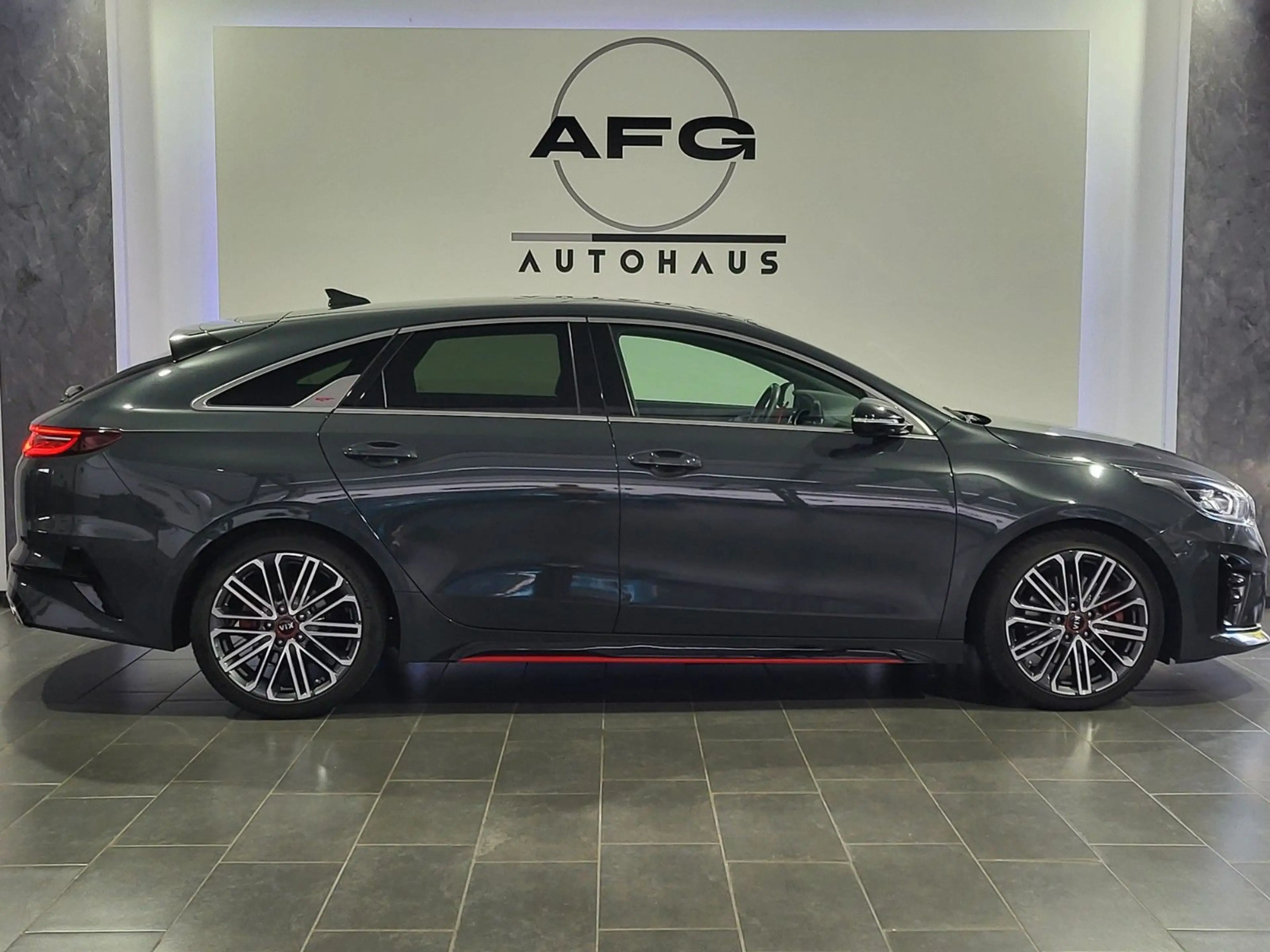 Kia ProCeed / pro_cee'd ProCeed GT*LHZ*SHZ*CARPLAY* — photo 4