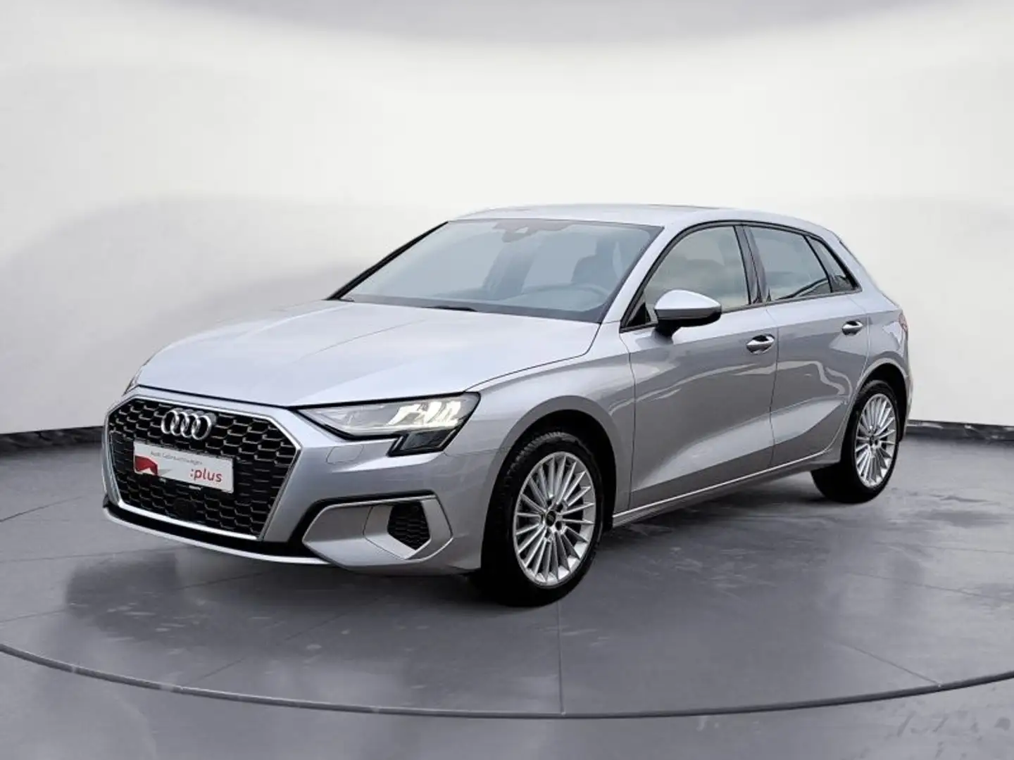 Audi A3 35TFSI advanced LED GRA MMi connect Silber - 2