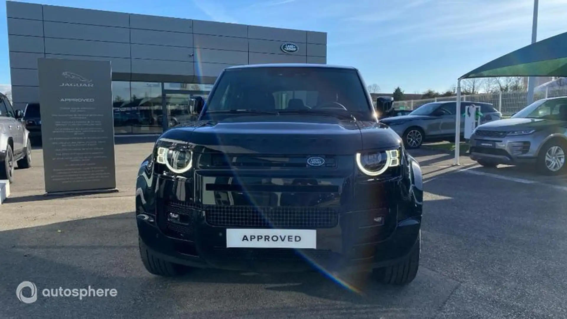 Land Rover Defender 110 2.0 P300e PHEV Black Edition - 2