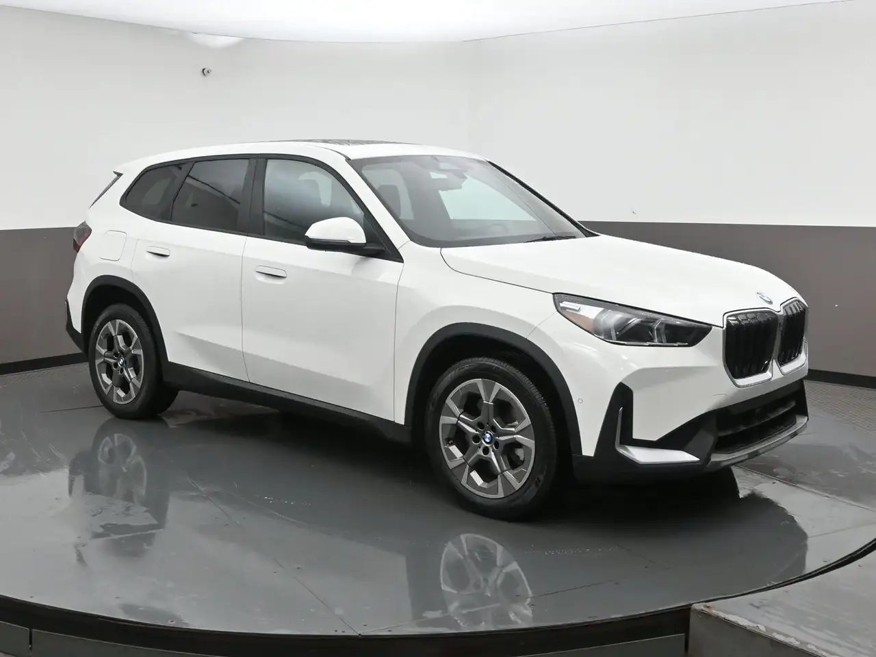 2025 BMW X1