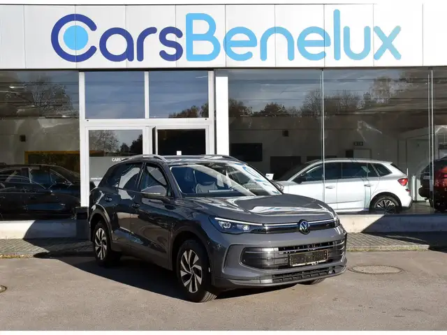 Volkswagen Tiguan 1.5 TSI eHybrid PHEV Life CUIR MEMO TRAVEL ATT RMQ