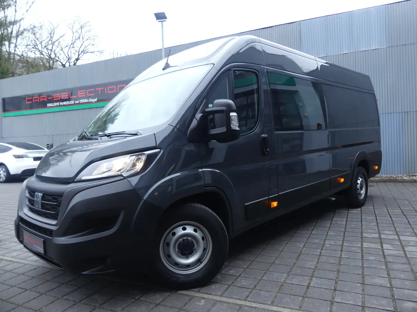 Fiat Ducato Kastenwagen 35 L5H2 180 MIXTO/STHZ/KAM/AHK Schwarz - 2