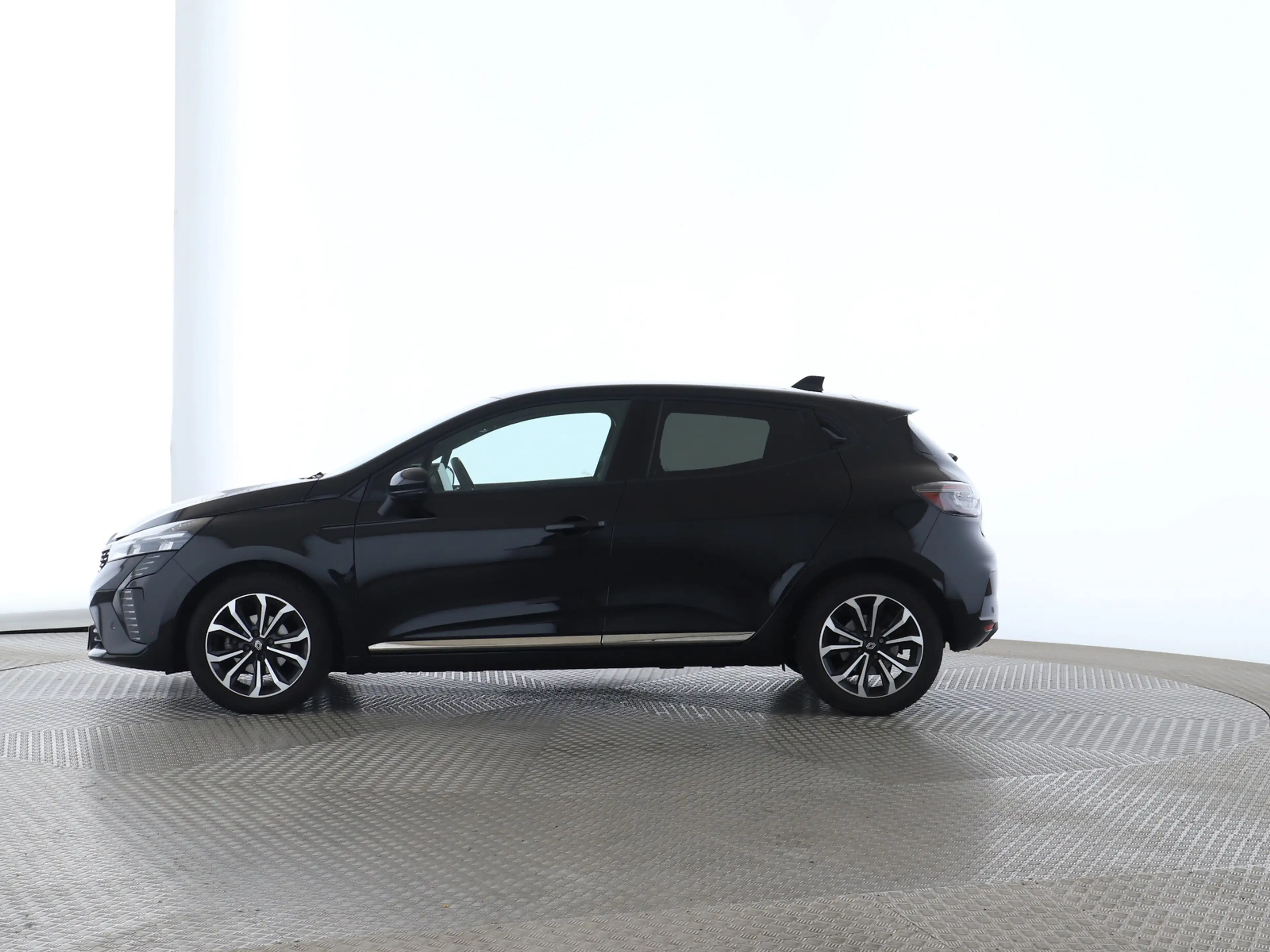Renault Clio Techno TCe 90 NAVI PDC KLIMA LM-Felgen BT ZV — photo 7