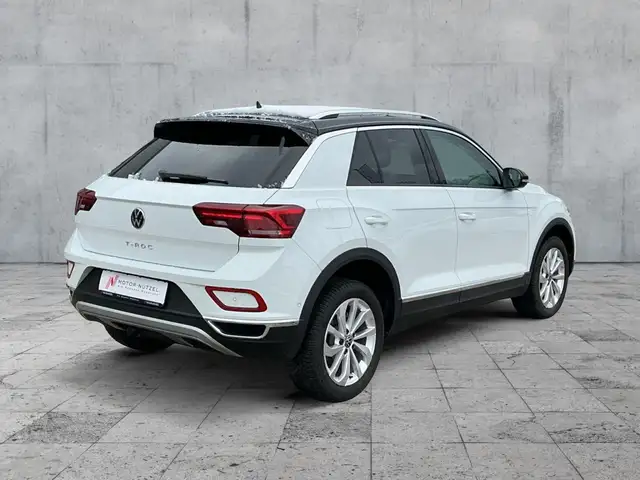 Volkswagen T-Roc view 6