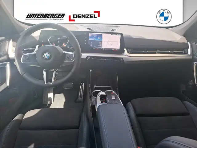 BMW X1 view 7