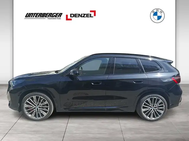 BMW X1 view 2