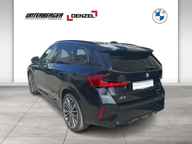 BMW X1 view 4