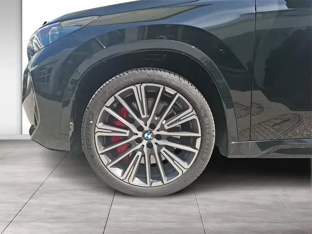 BMW X1 view 5