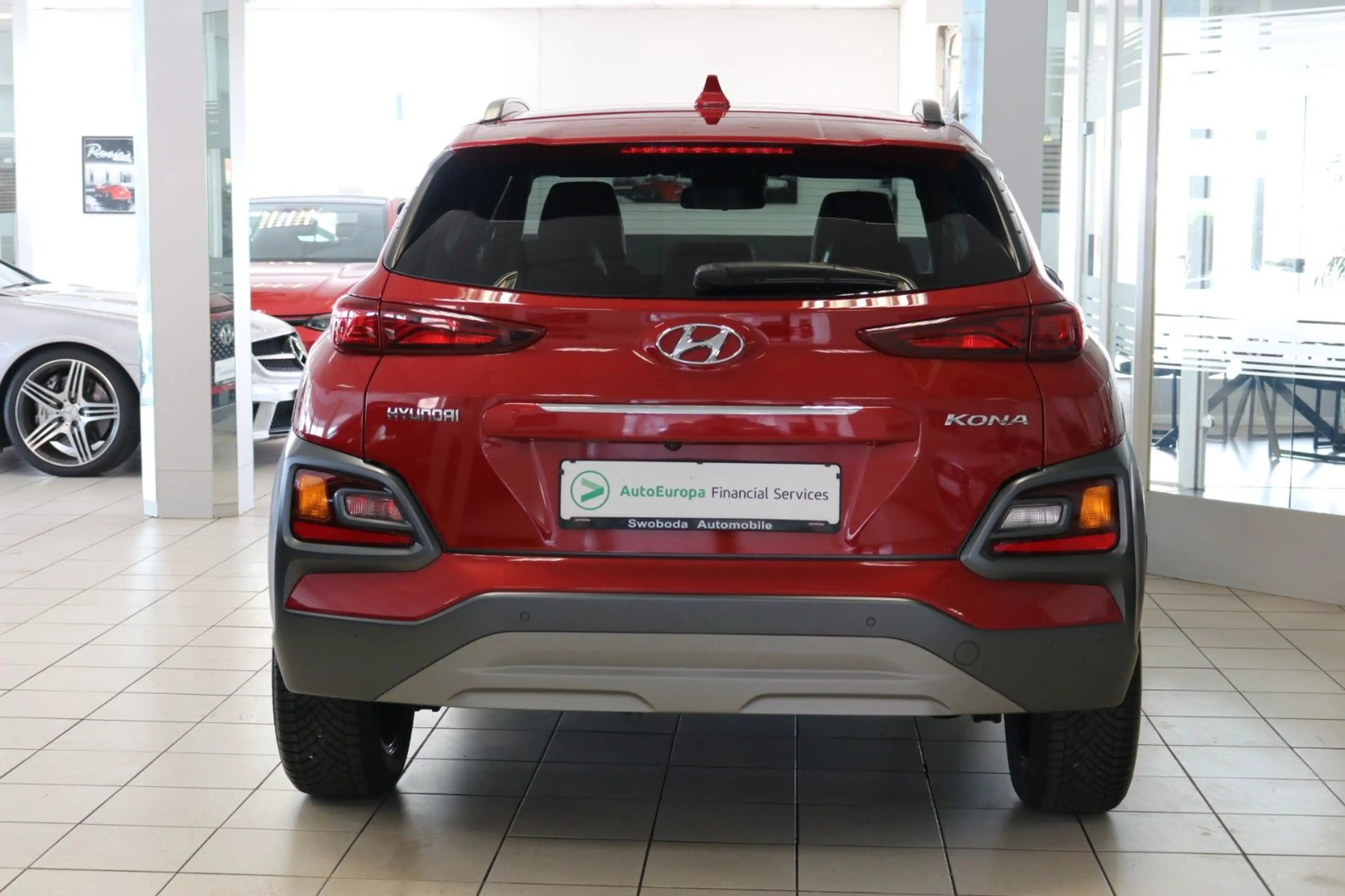 Hyundai KONA Style 2WD PDC Navi Kamera Tempomat DAB+ — photo 8