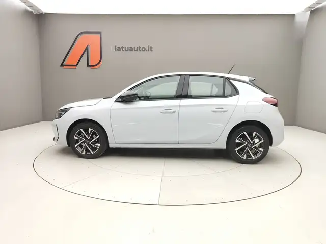 Opel Corsa view 4