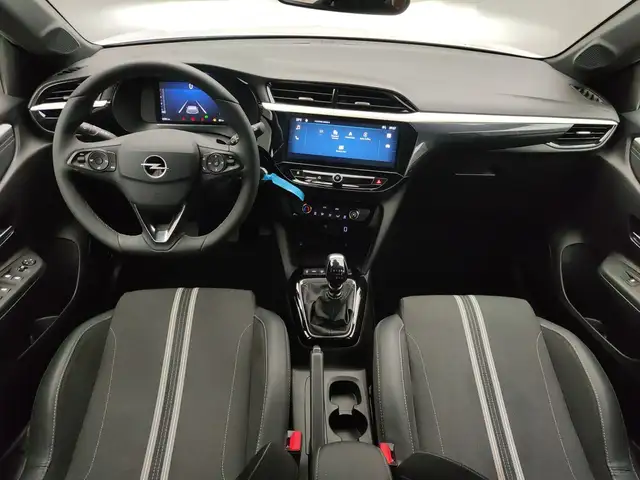 Opel Corsa view 9
