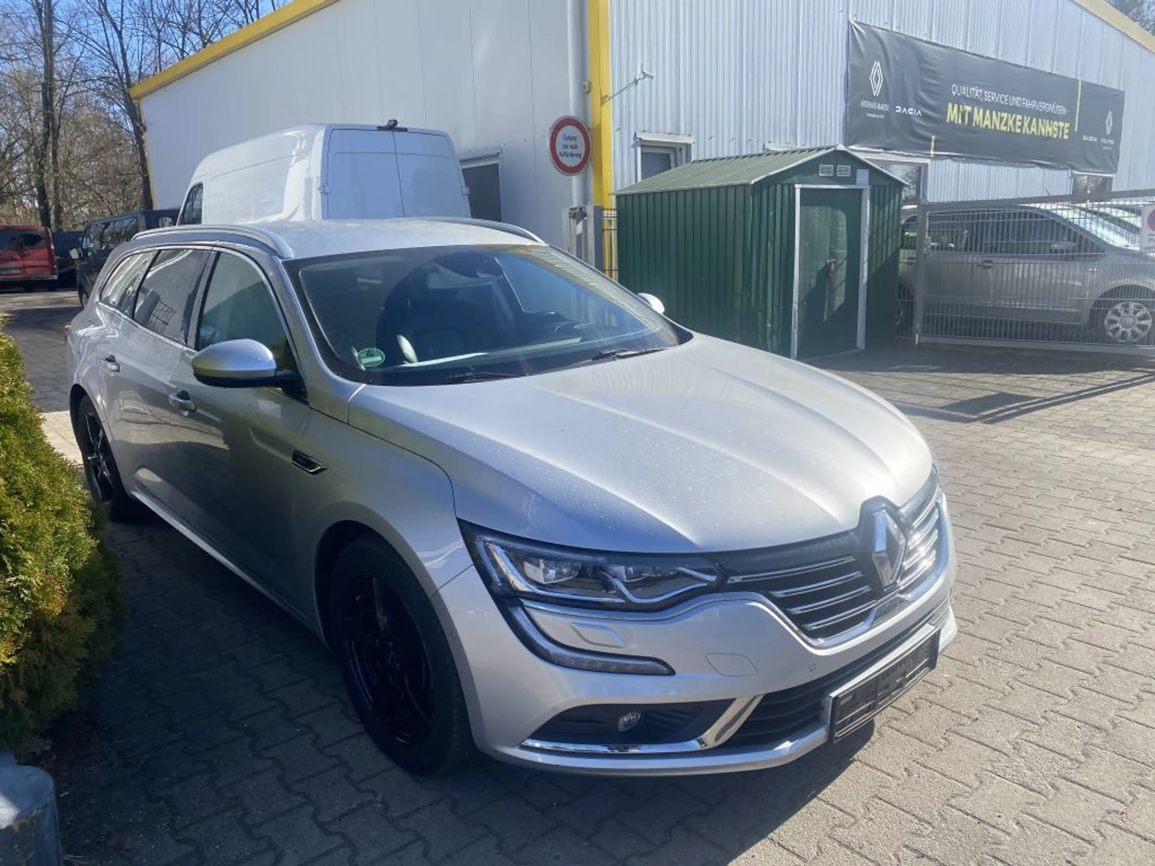 Renault Talisman Grandtour ENERGY TCe 200 — photo 3