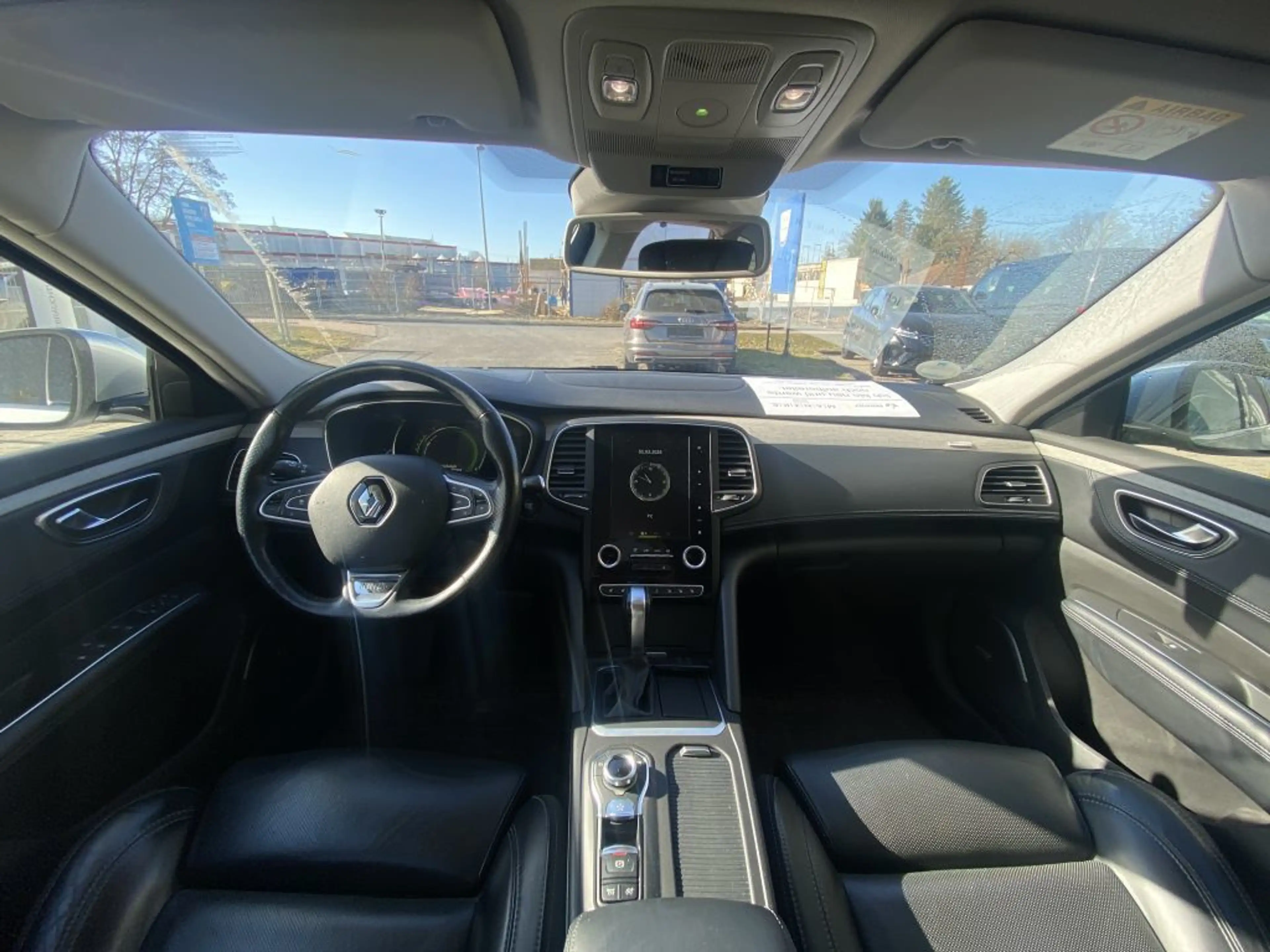 Renault Talisman Grandtour ENERGY TCe 200 — photo 9