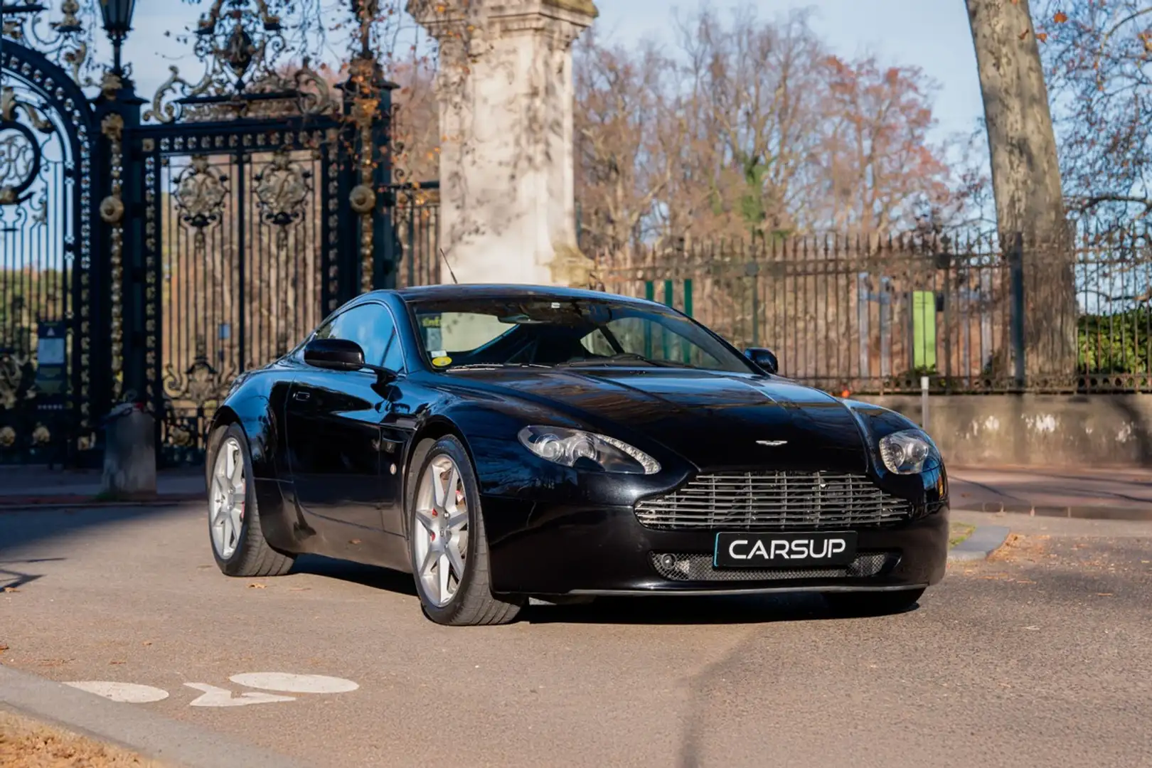 Aston Martin Vantage V8 4.3 385ch - BVM - Embrayage renforcé Schwarz - 1