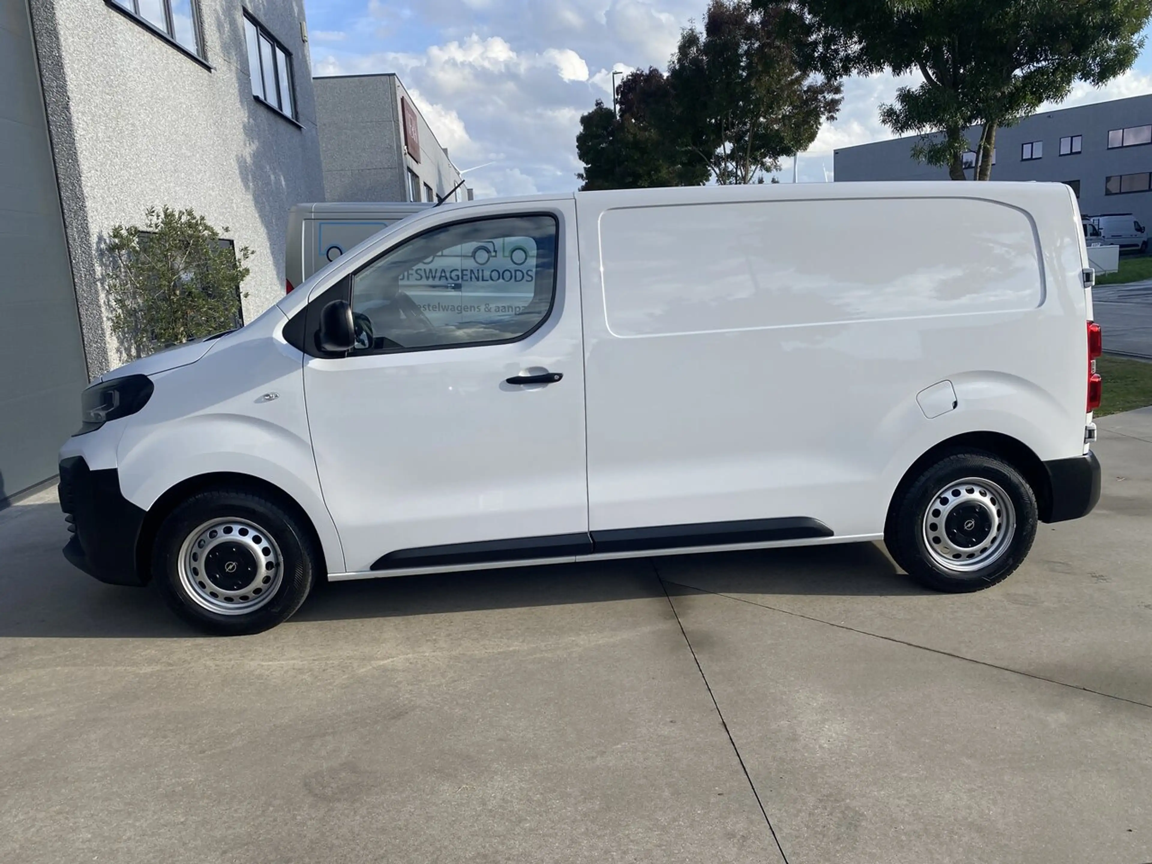 Opel Vivaro L2-120pk-nieuw model-18500€+BTW — photo 9
