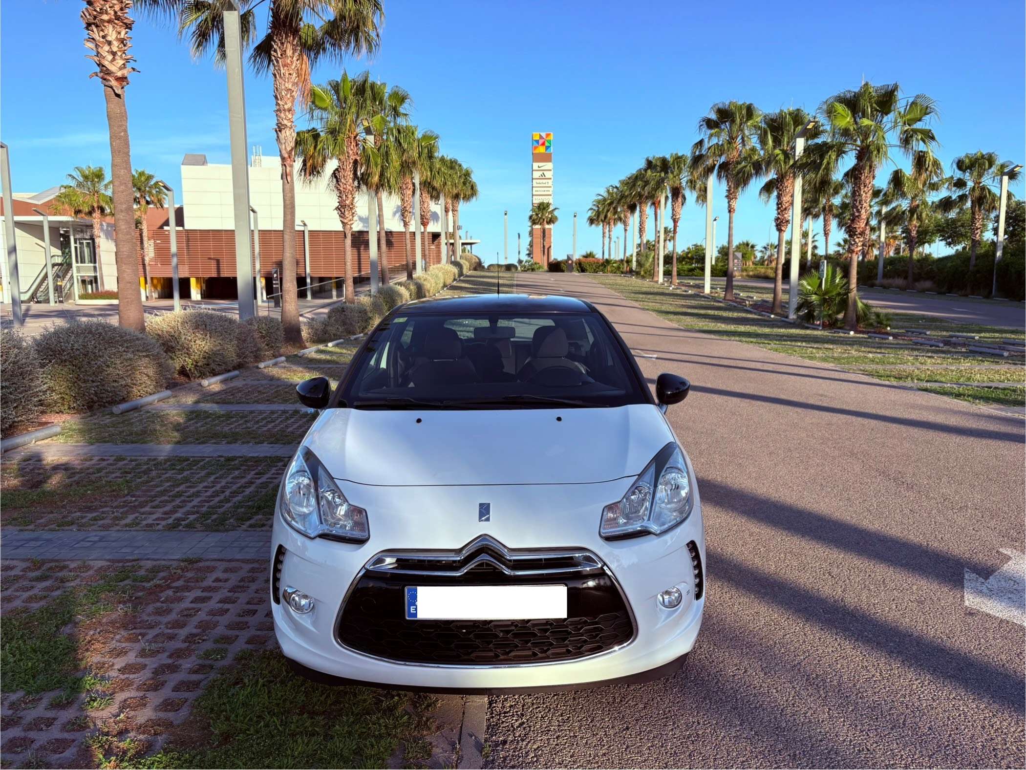 Citroen DS3 1.2 VTi Urban Shot - foto 1
