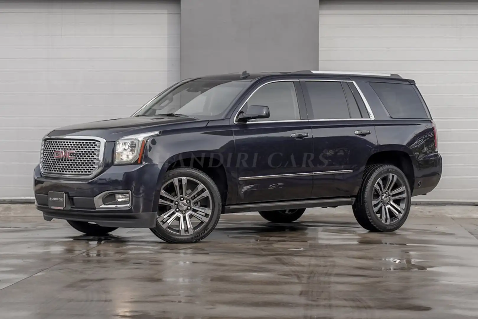GMC Yukon 2017 Denali € 35000 +LPG 122L +MAGNETIC RIDE Zwart - 1