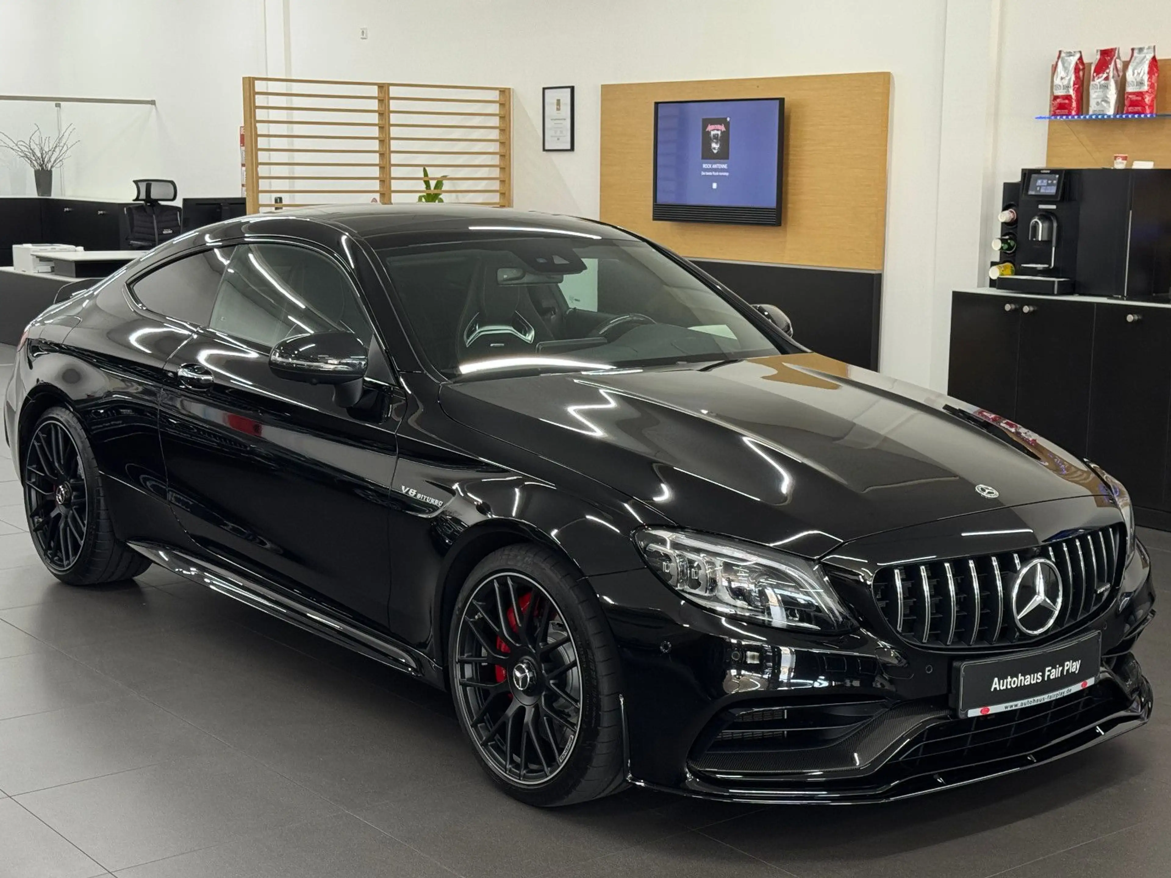 Mercedes-Benz C 63 AMG C 63 S AMG BURM/PERF.AGA/CARBON/PERF.SITZ/U-FREI — photo 3
