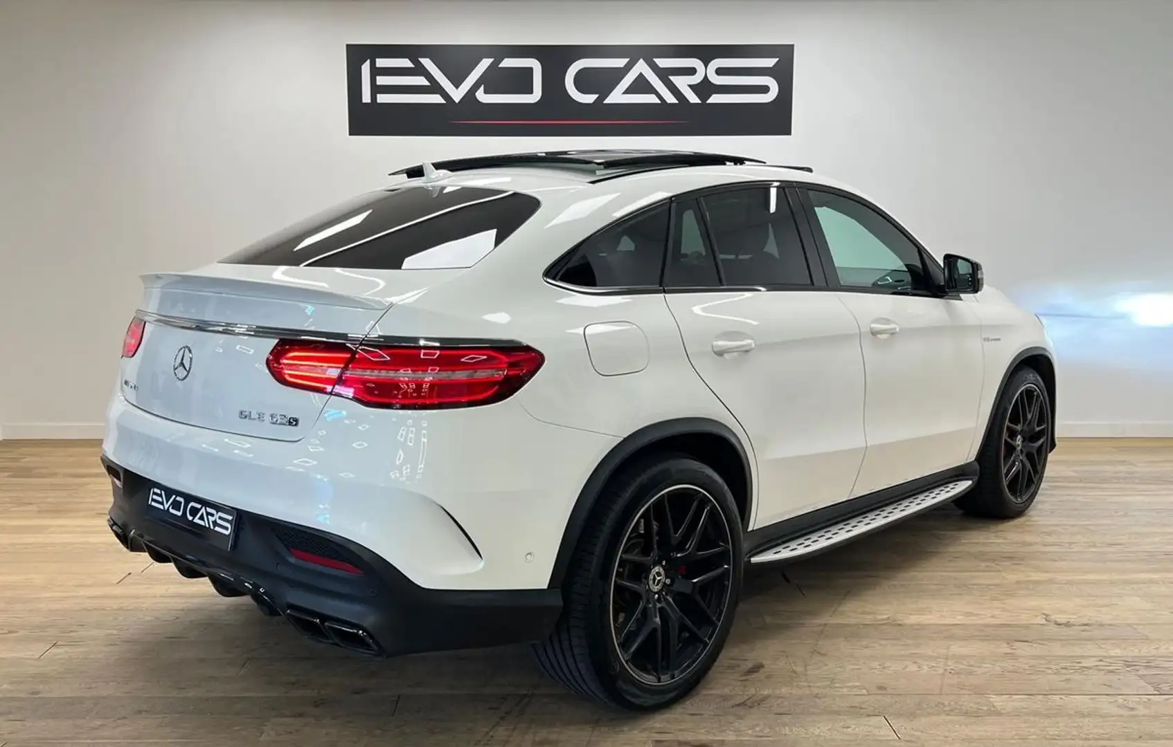 Mercedes-Benz GLE 63 AMG 63s AMG 585ch 4Matic 7G -Tronic Speedshift Plus / HK / Cam360 / Toit ouvrant Blanc - 2