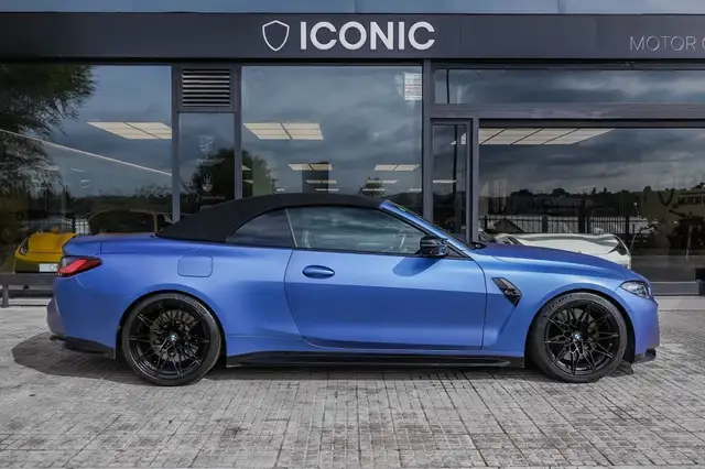 BMW M4 view 6