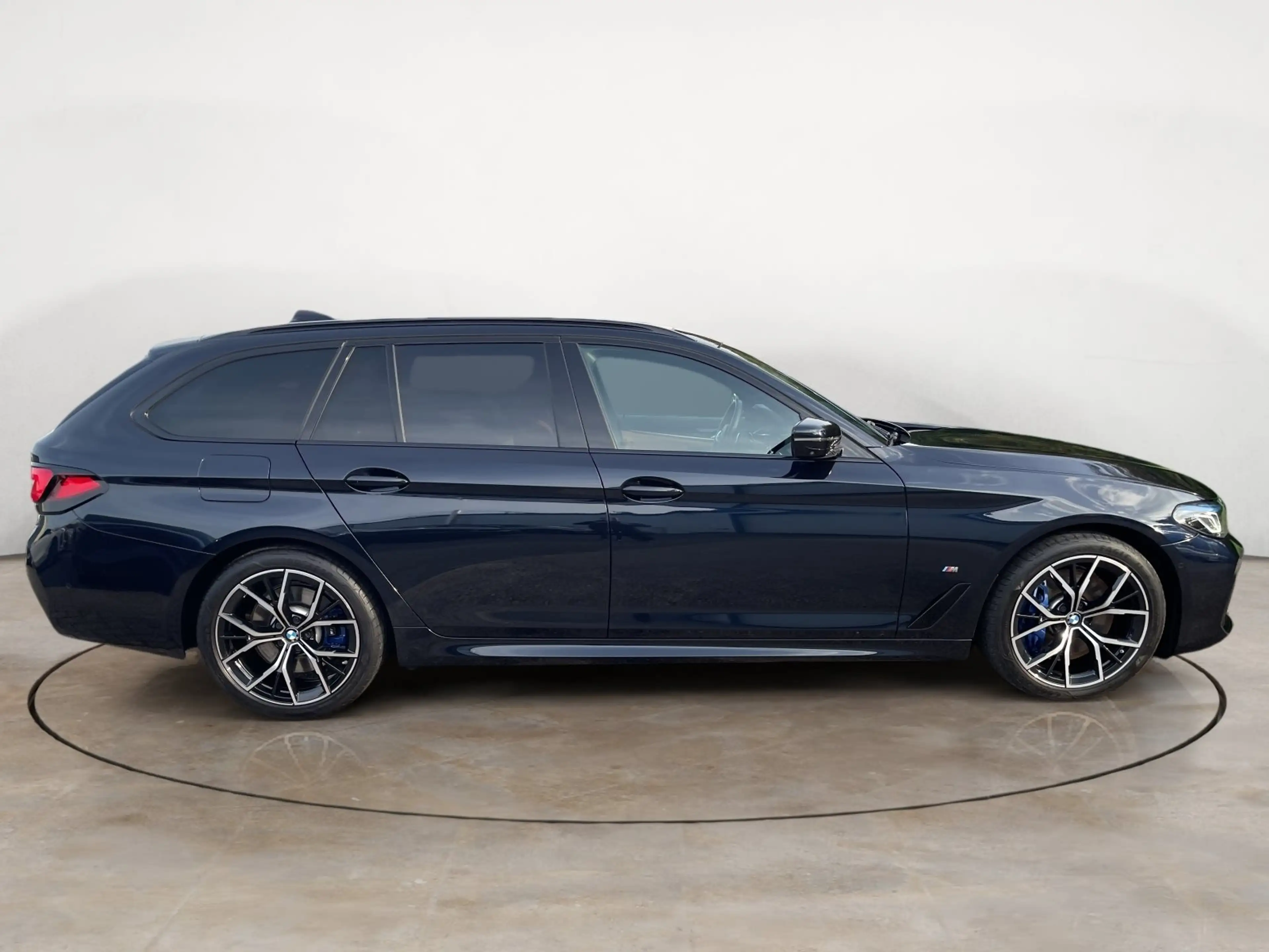 BMW 540 d xDrive Touring M Sport + 2Jahre-BPS.-GARANTIE — photo 6