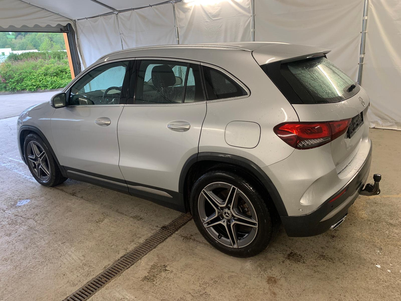 Mercedes-Benz GLA 220 d 4M 2x AMG LED 19" DigTacho Kam AHK — photo 9