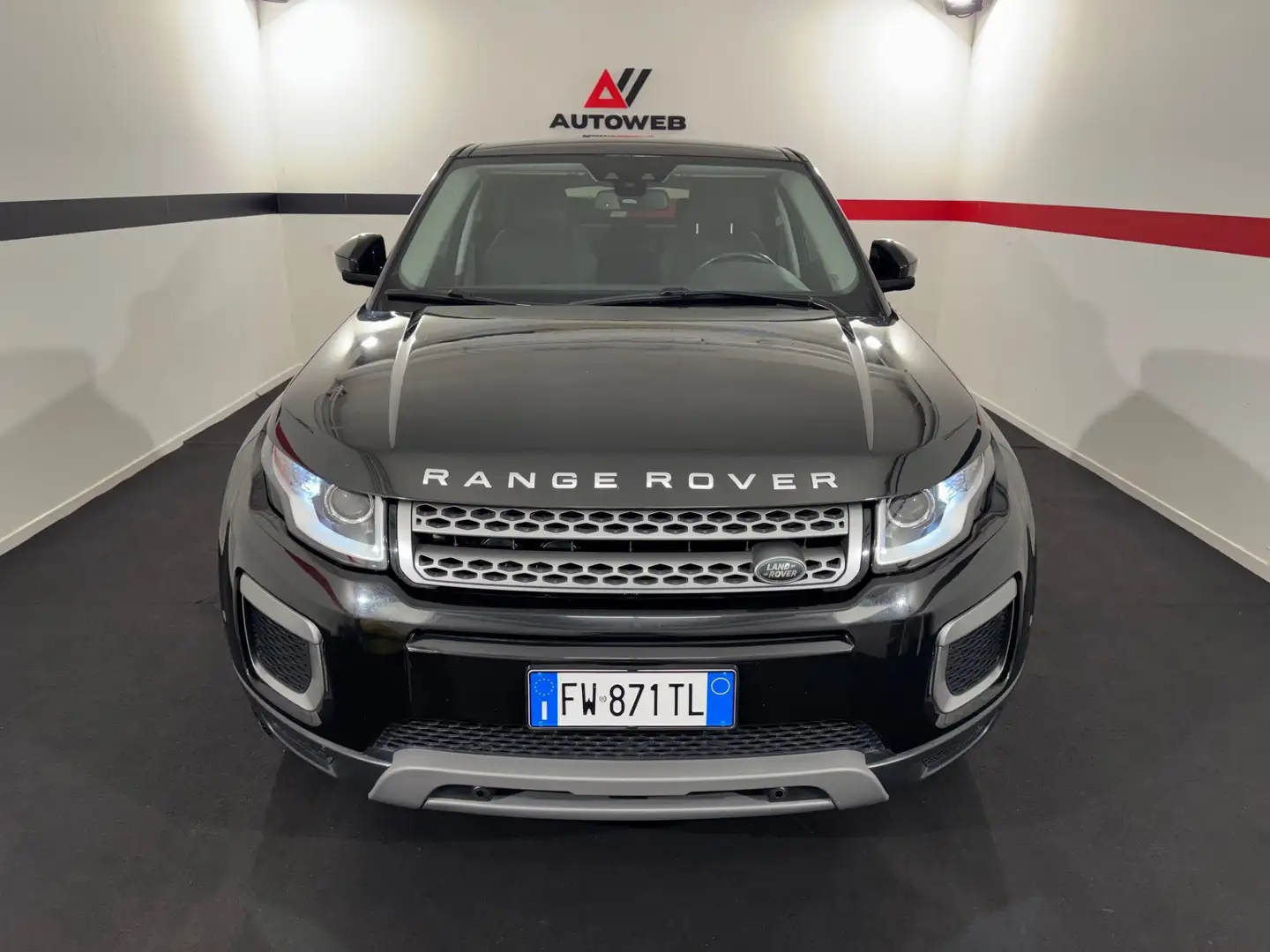 Land Rover Range Rover Evoque Range Rover Evoque 2.0 TD4 150 CV 5p. SE Schwarz - 2