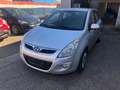 Hyundai i20 i20 1,25 Comfort Silber - thumbnail 2