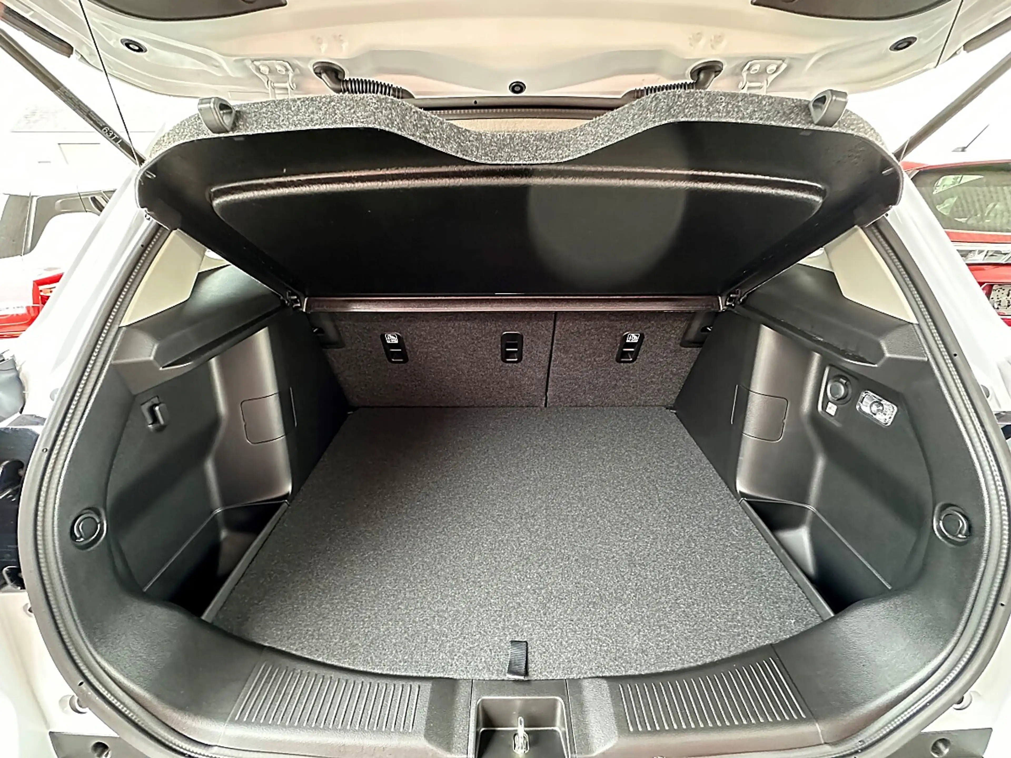Suzuki S-Cross 1,4 Hybrid ALLGRIP shine Aut. — photo 8