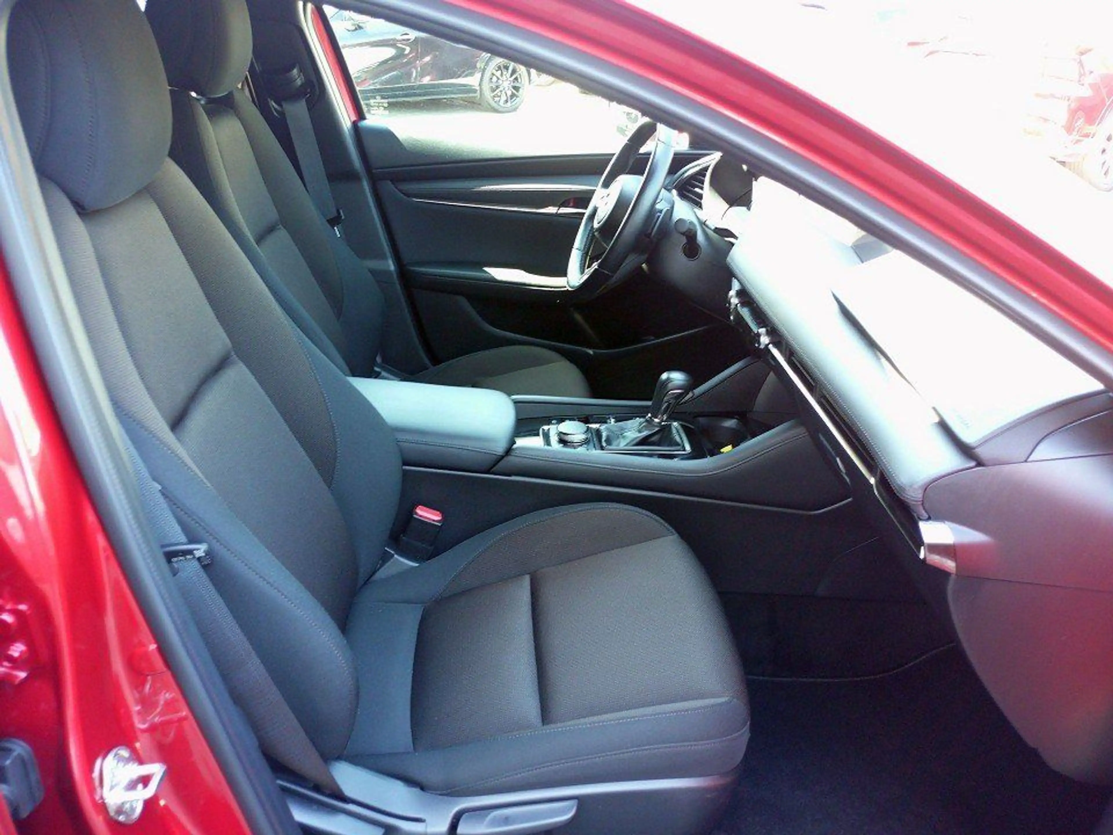 Mazda 3 SKYACTIV X 186 AT Exclusive BOSE/360°/HUD/WKR — photo 6