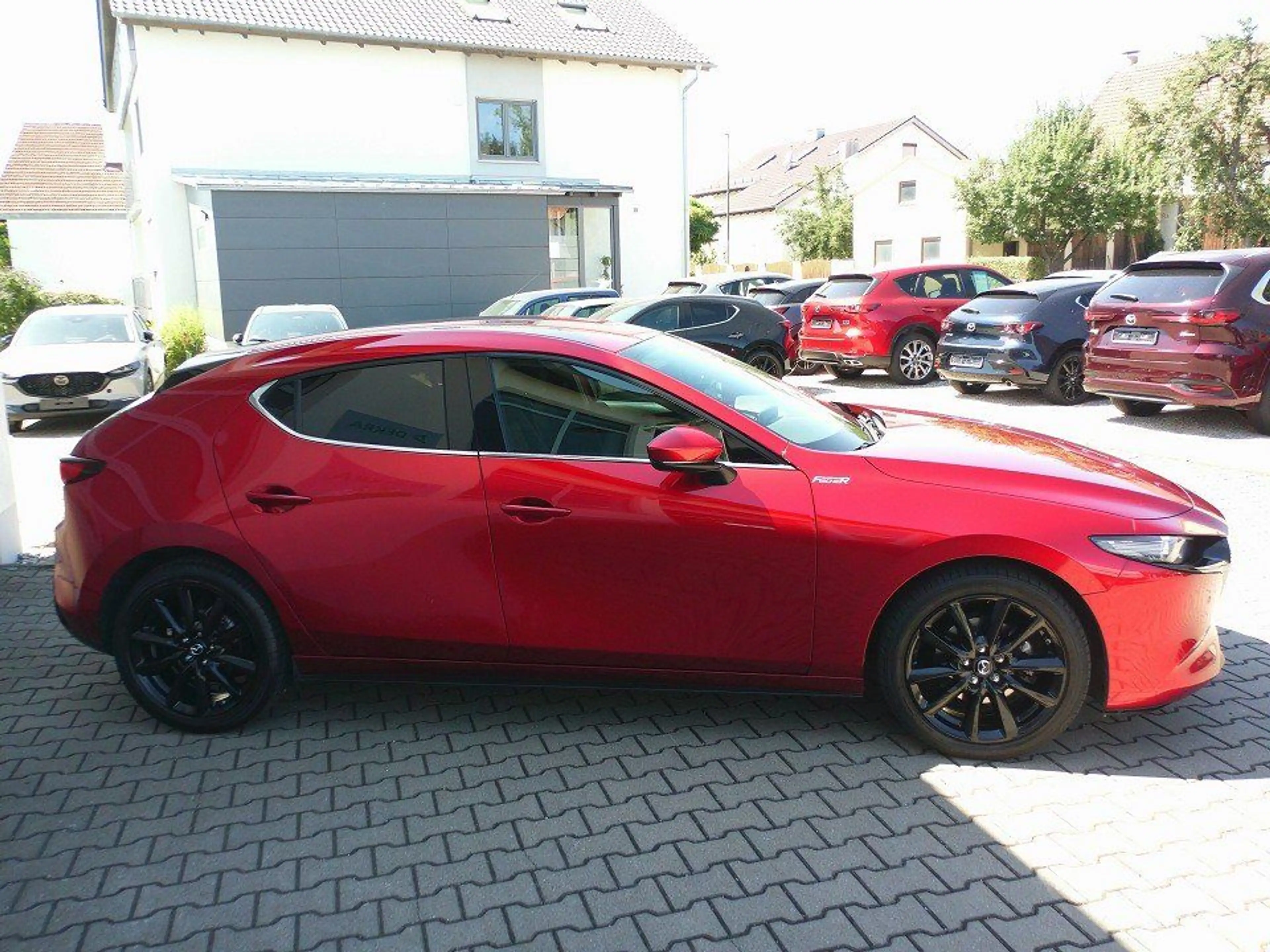 Mazda 3 SKYACTIV X 186 AT Exclusive BOSE/360°/HUD/WKR