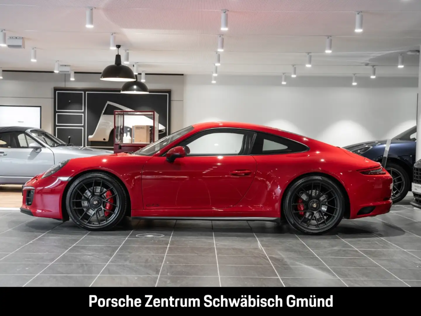 Porsche 991 911 Carrera 4 GTS Sportschalensitze LED PDLS+ Rot - 2
