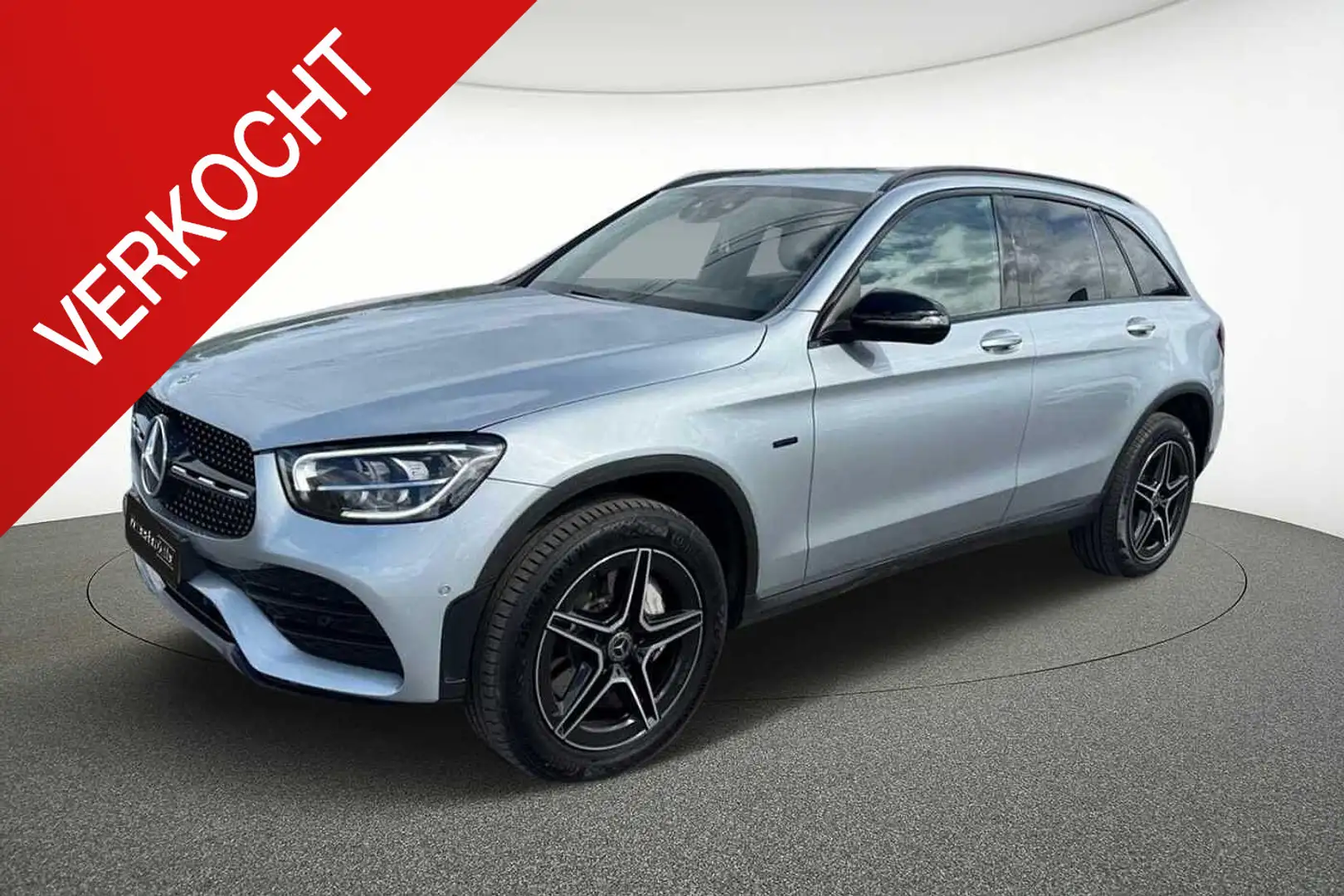 Mercedes-Benz GLC 300 de 4MATIC AMG Line - 1