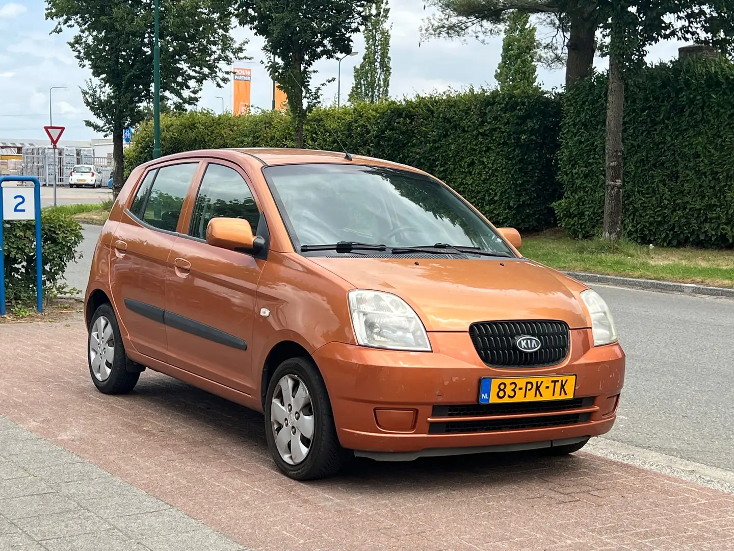 Kia Picanto 1.0 LXE * NIEUWE APK * Orange - 1