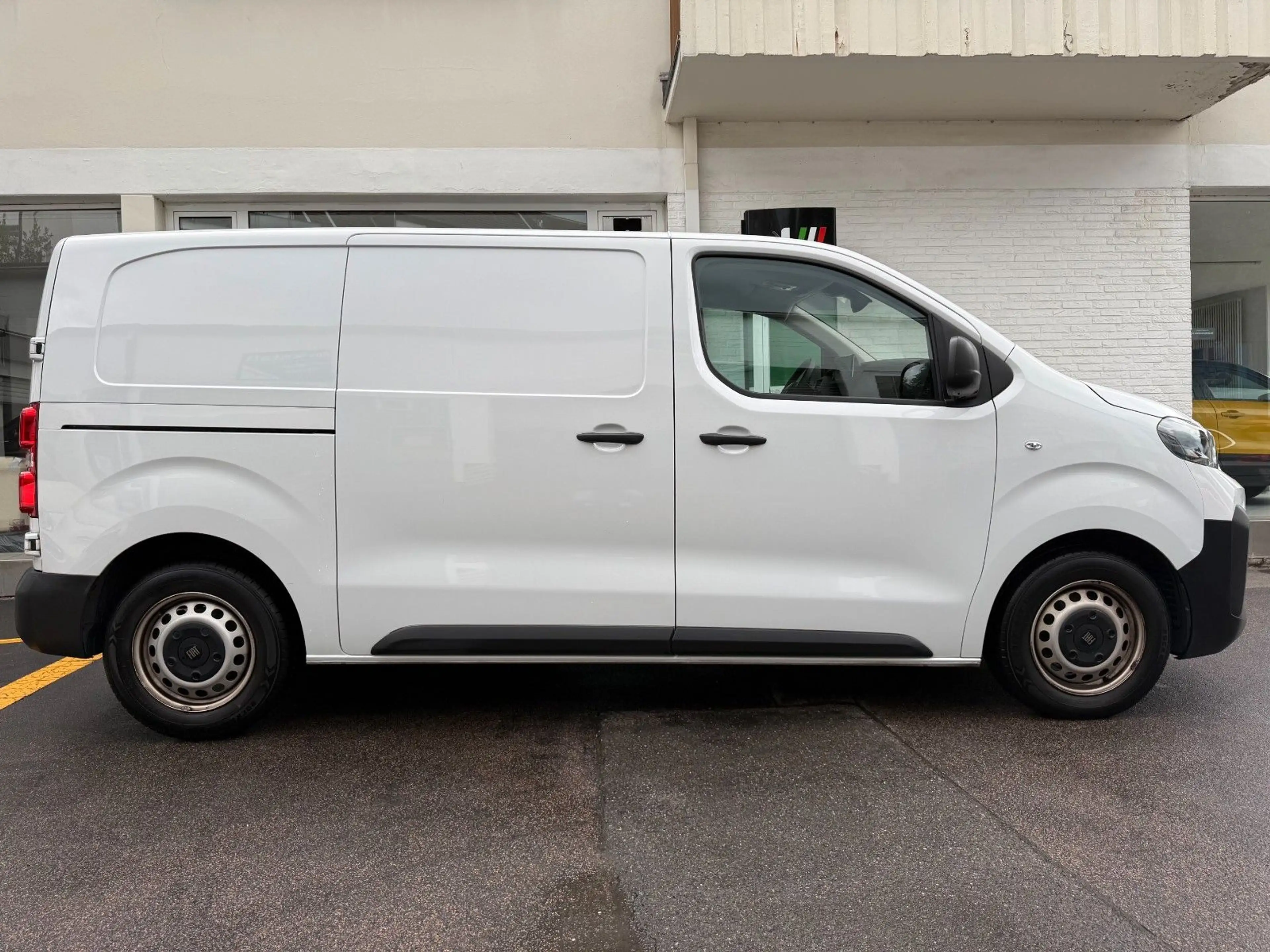 Fiat Scudo Kastenwagen L2 1.5 120 MT6 — photo 6