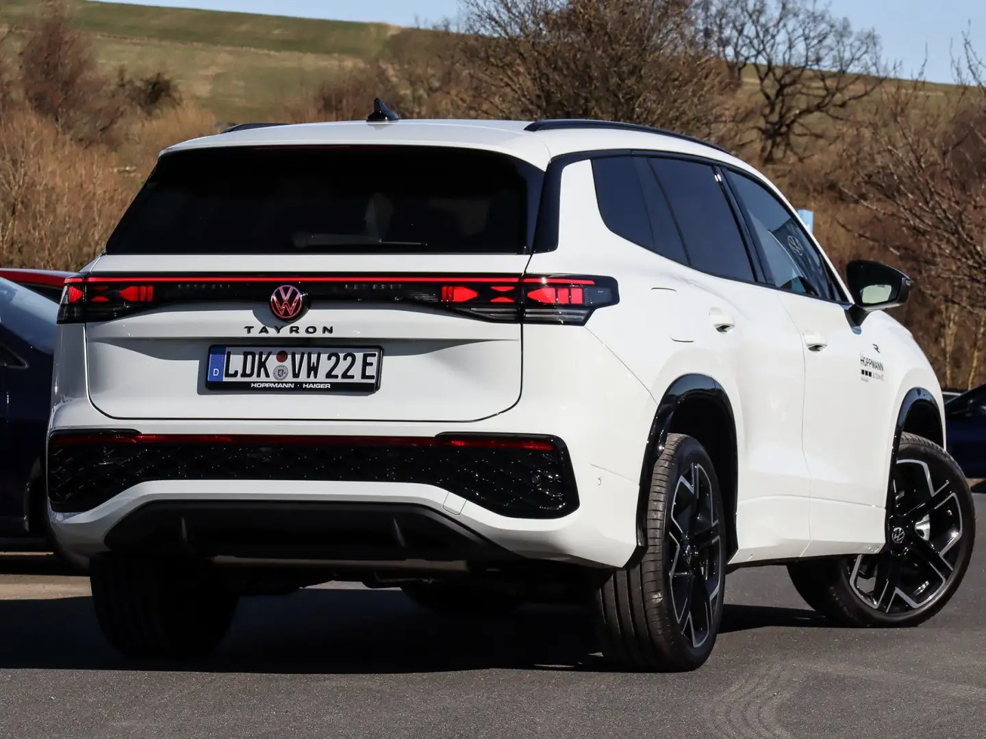 Volkswagen Tayron R-Line 1.5 eHybrid DSG AHK Pano Kamera Ha Weiß - 2
