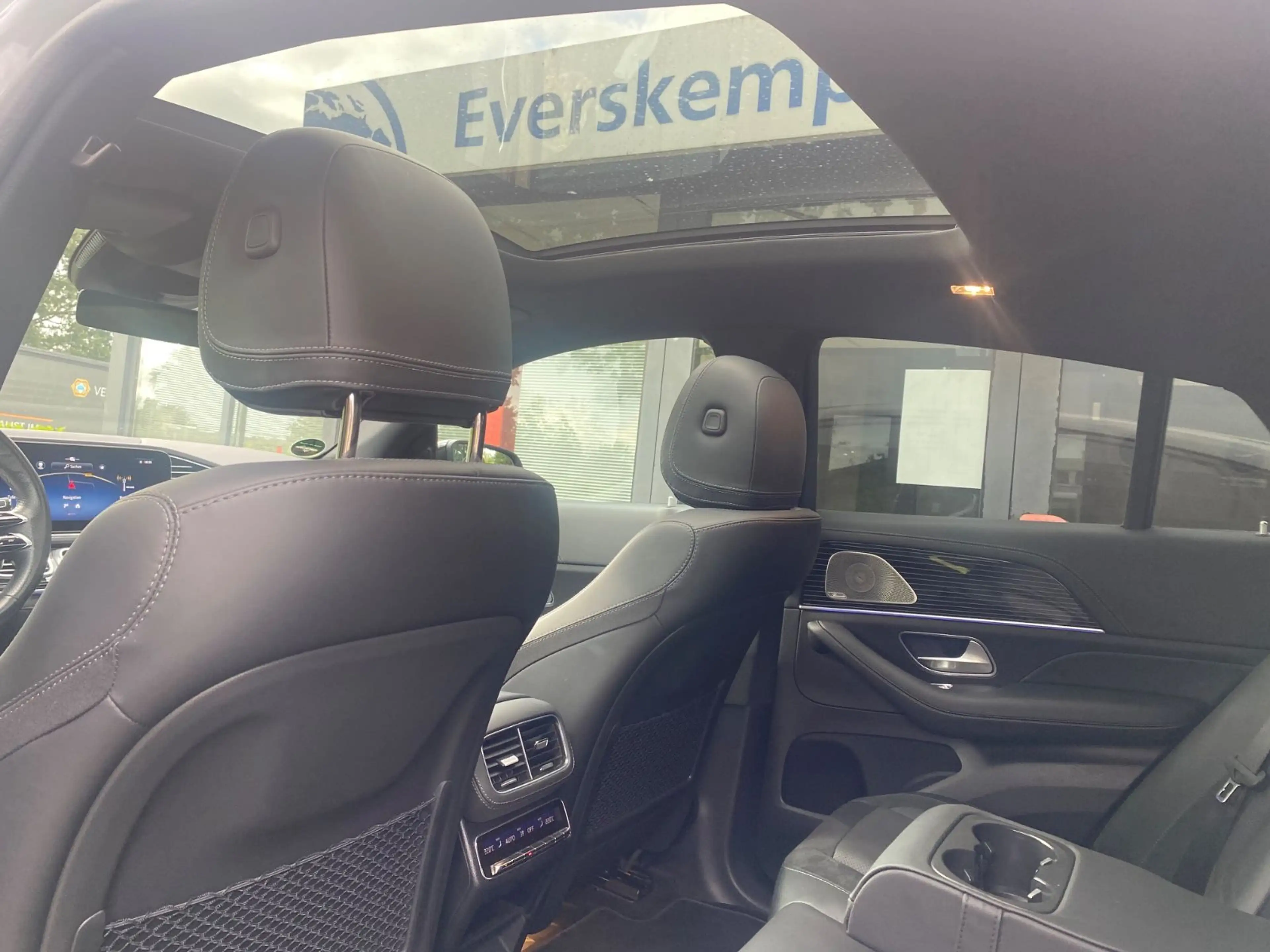 Mercedes-Benz GLE 53 AMG Coupe 4Matic+ /Night/Panorama-Dach — photo 15