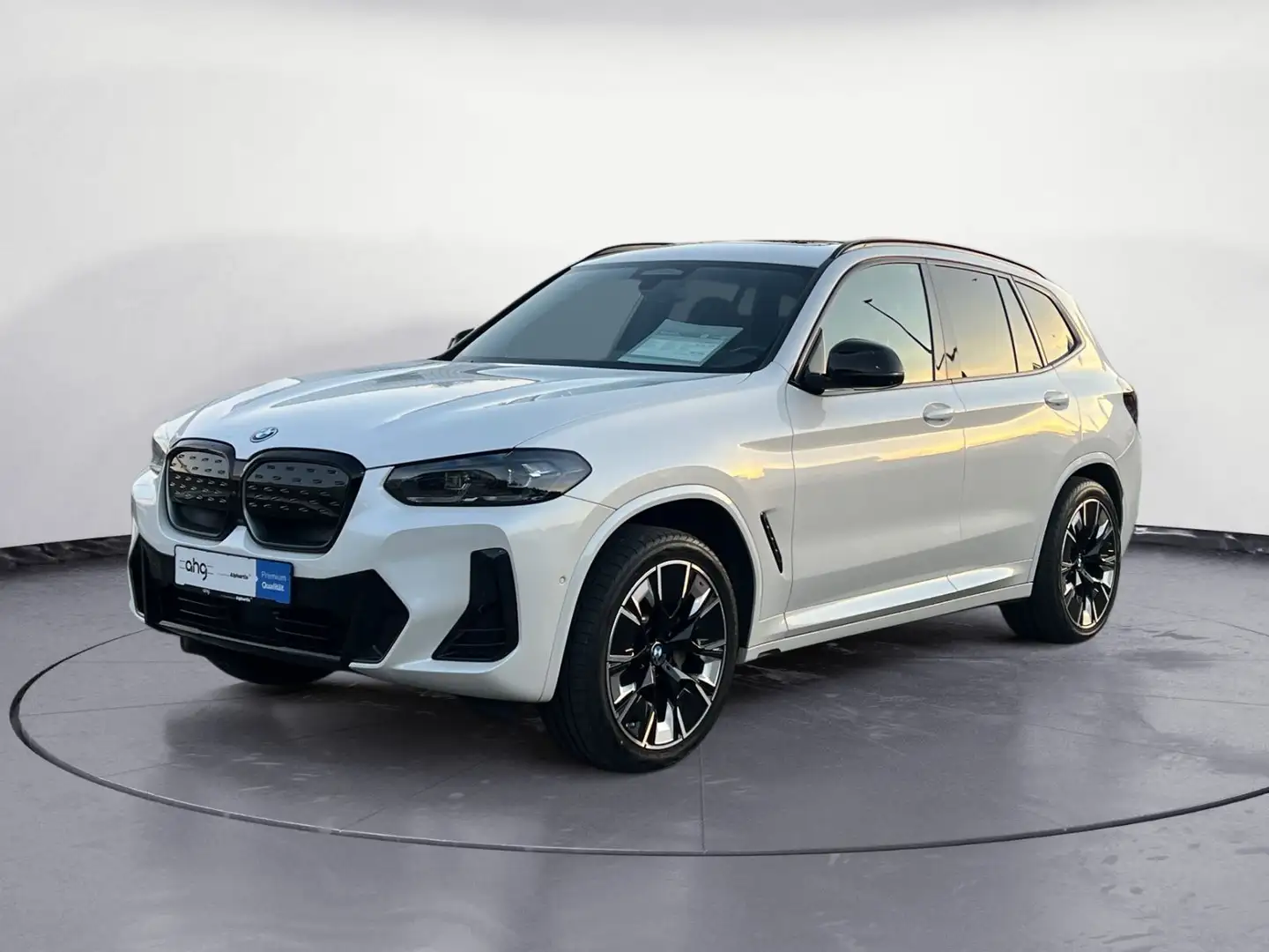 BMW iX3 ix3 M Sportpaket Aktive Geschw. Head Up 360° H&K Weiß - 2